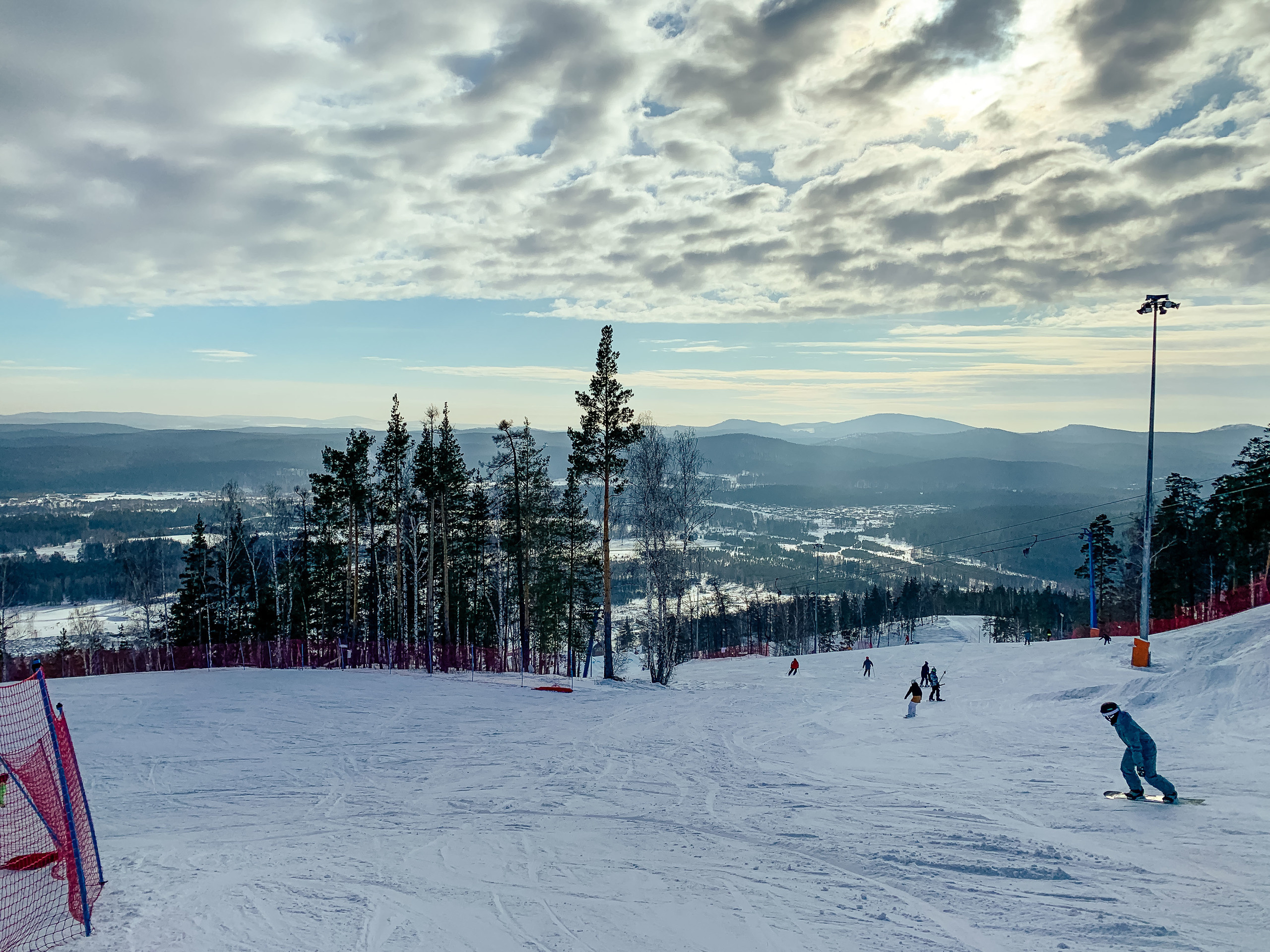 Горнолыжный тур в ГК Солнечная долина из Уфы — Время Приключений
