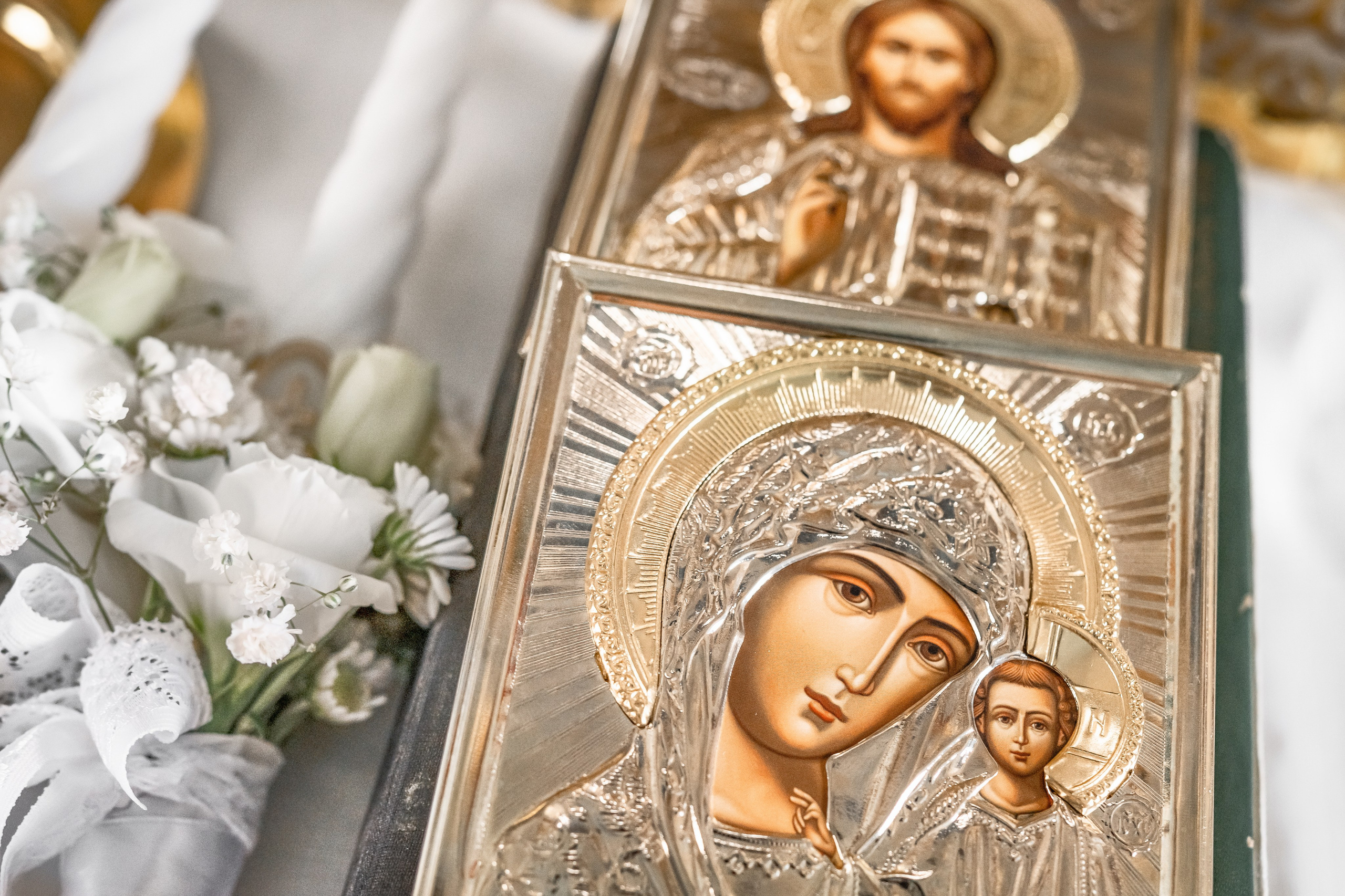 Храм Введения во храм Пресвятой Богородицы. Церковный фотограф на Таинство Крещения и Венчания в Оренбурге и Оренбургской области Екатерина Белкина