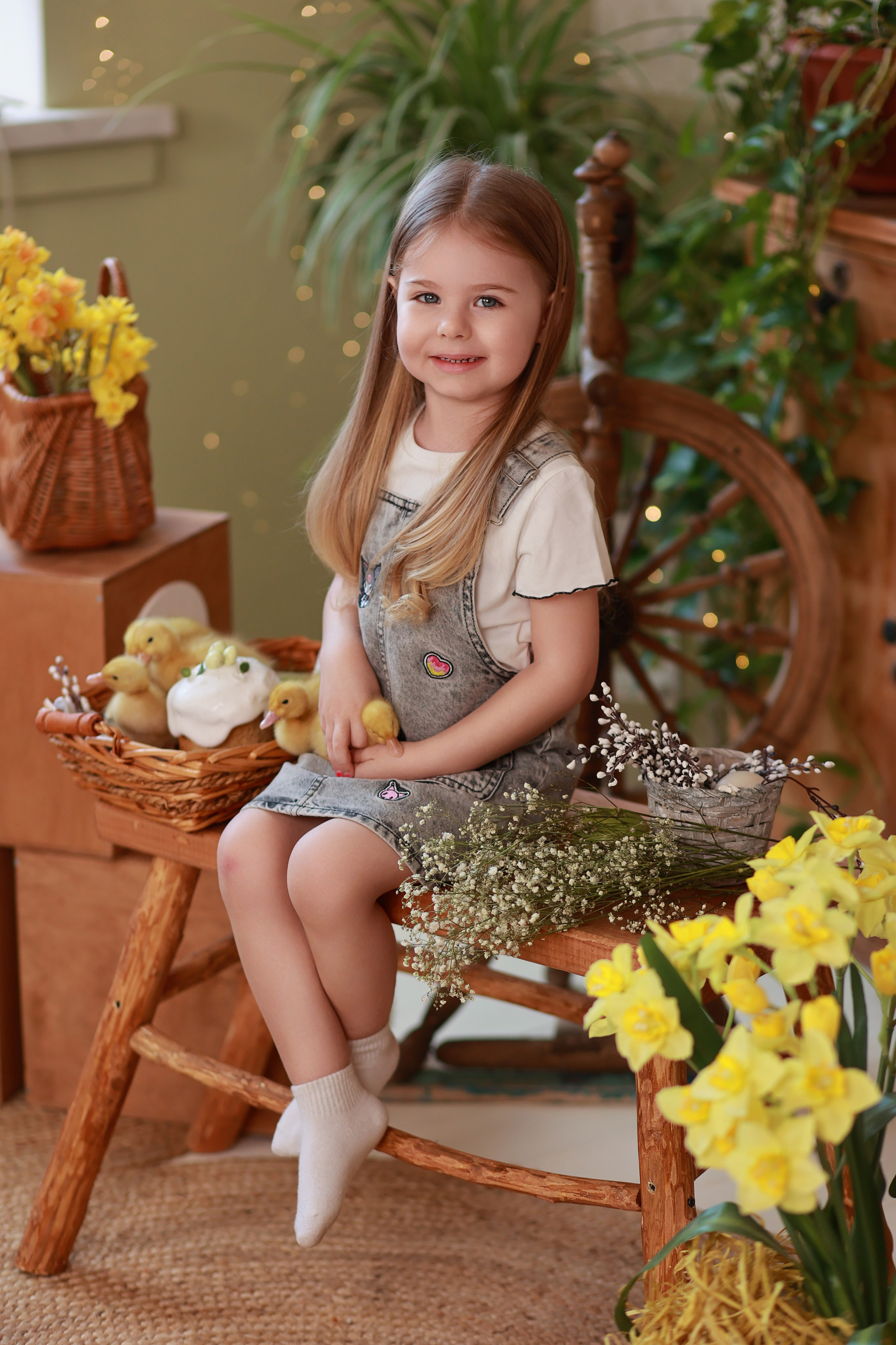 «Светлая Пасха» с утятами. Детский семейный фотограф Краснодар