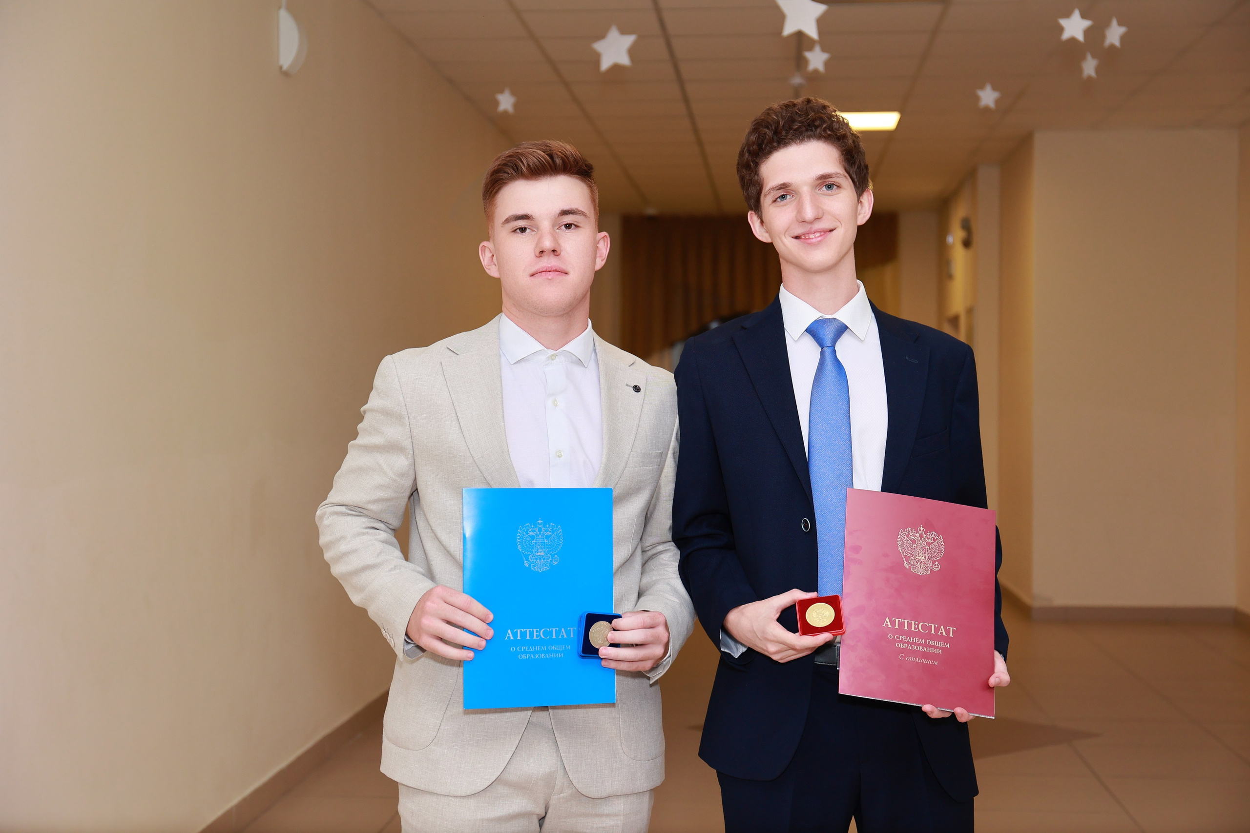 Вручение аттестатов Гимназия 87 (2025 г.). Детский семейный фотограф Краснодар