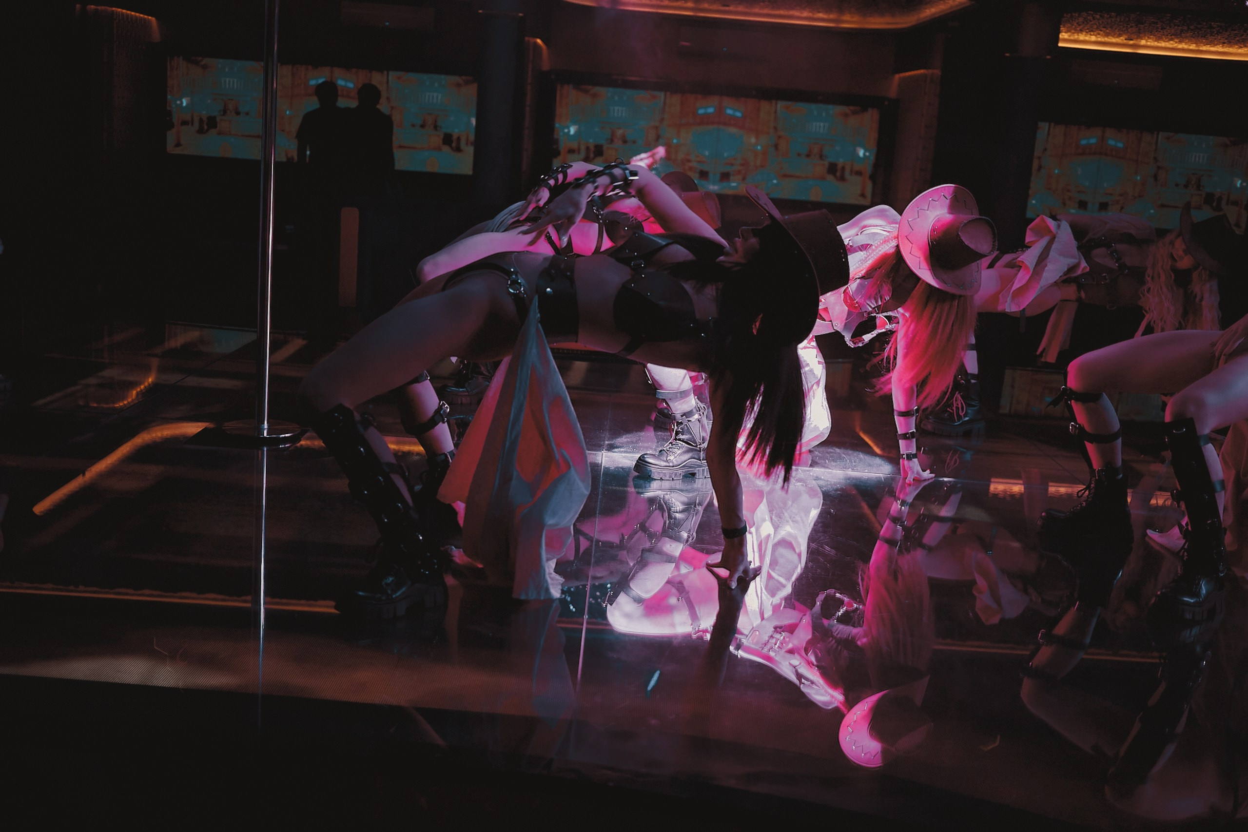 HEFNER MOSCOW CLUB. Фотограф и Видеограф в Москве. Олег Корушев