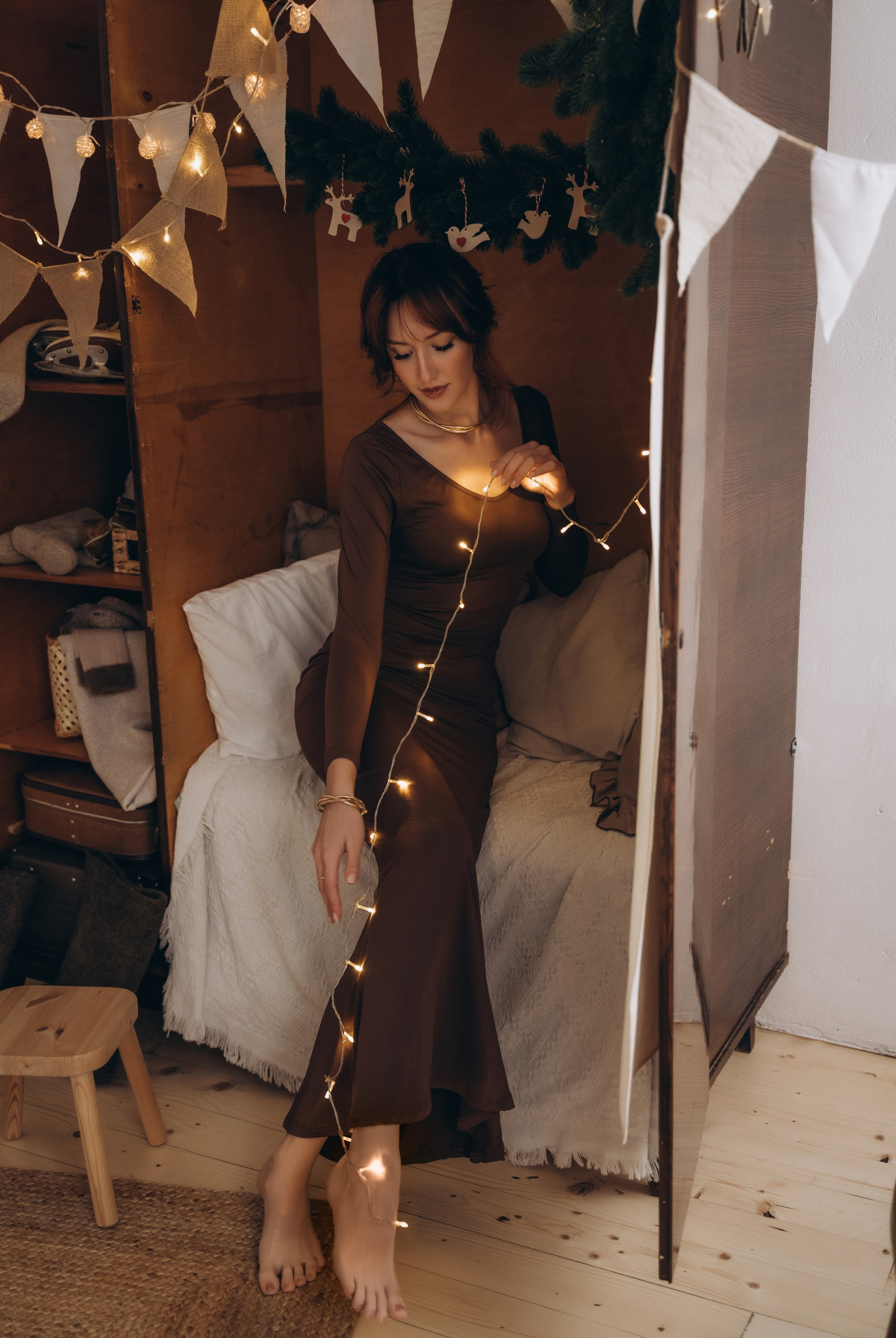 Диана, Фотосессия ко Дню Рождения в новогодней студии. Семейный фотограф в Белгороде Амелина Алина