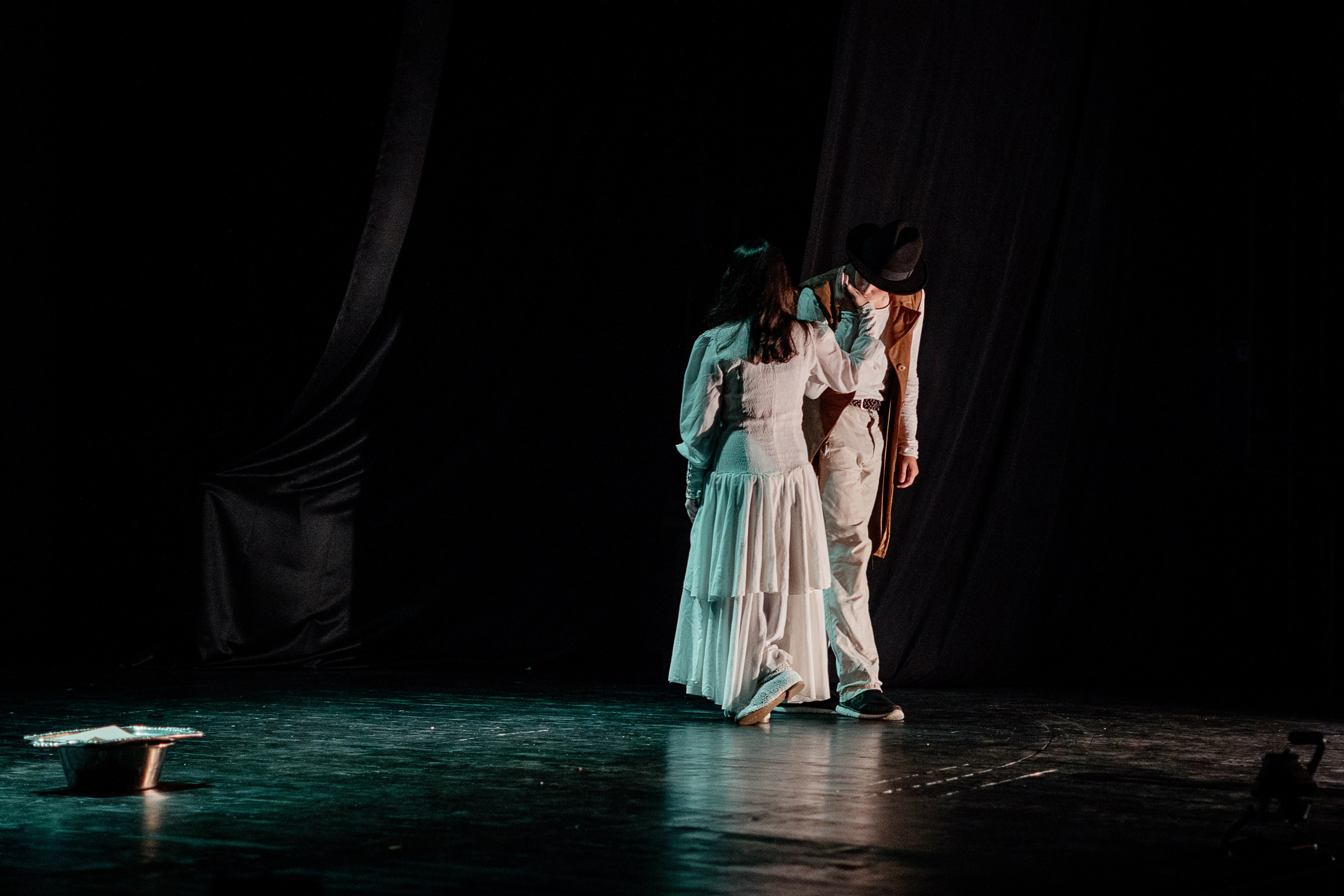 Capture Your Love Story with a Photographer in Kotor. Photographer in Montenegro | Фотограф в Черногории