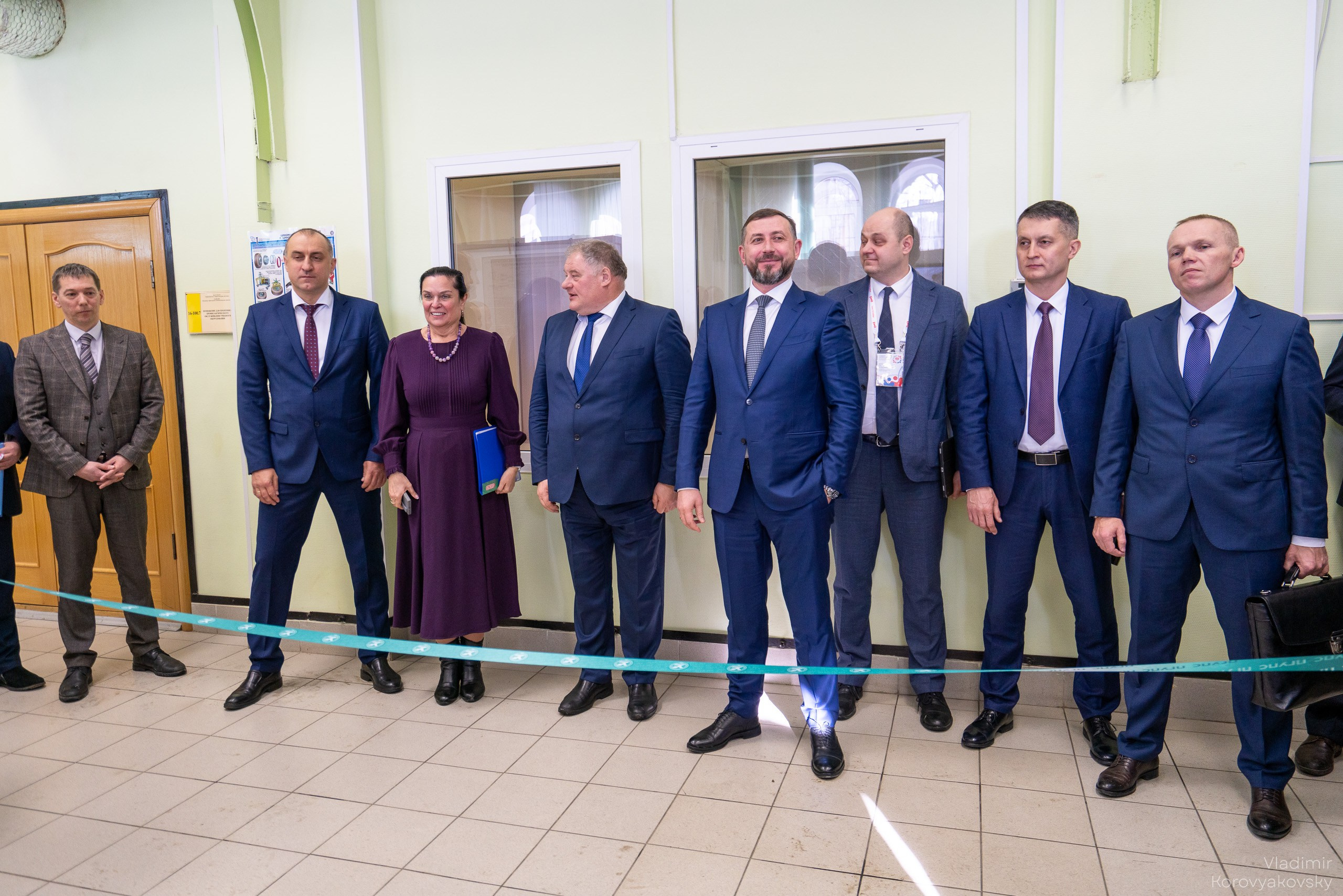 Открытие лабораторий. Фотограф Владимир Коровяковский