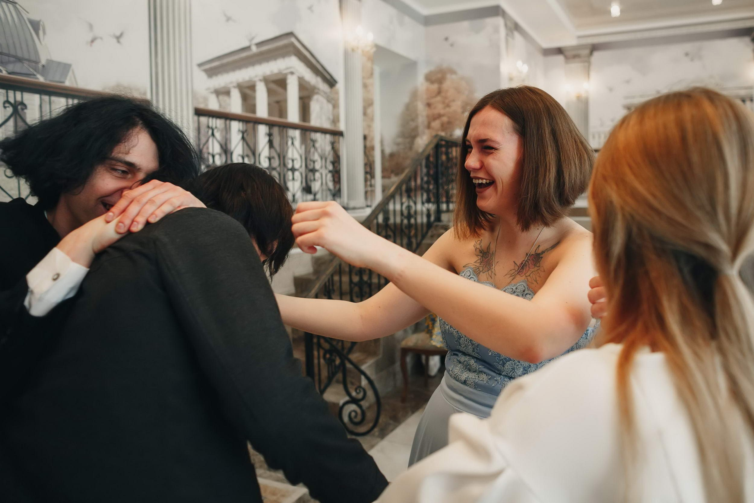 Неформально). Свадебный фотограф Игорь Брундасов 8PHOTO на свадьбу венчание загс СПб