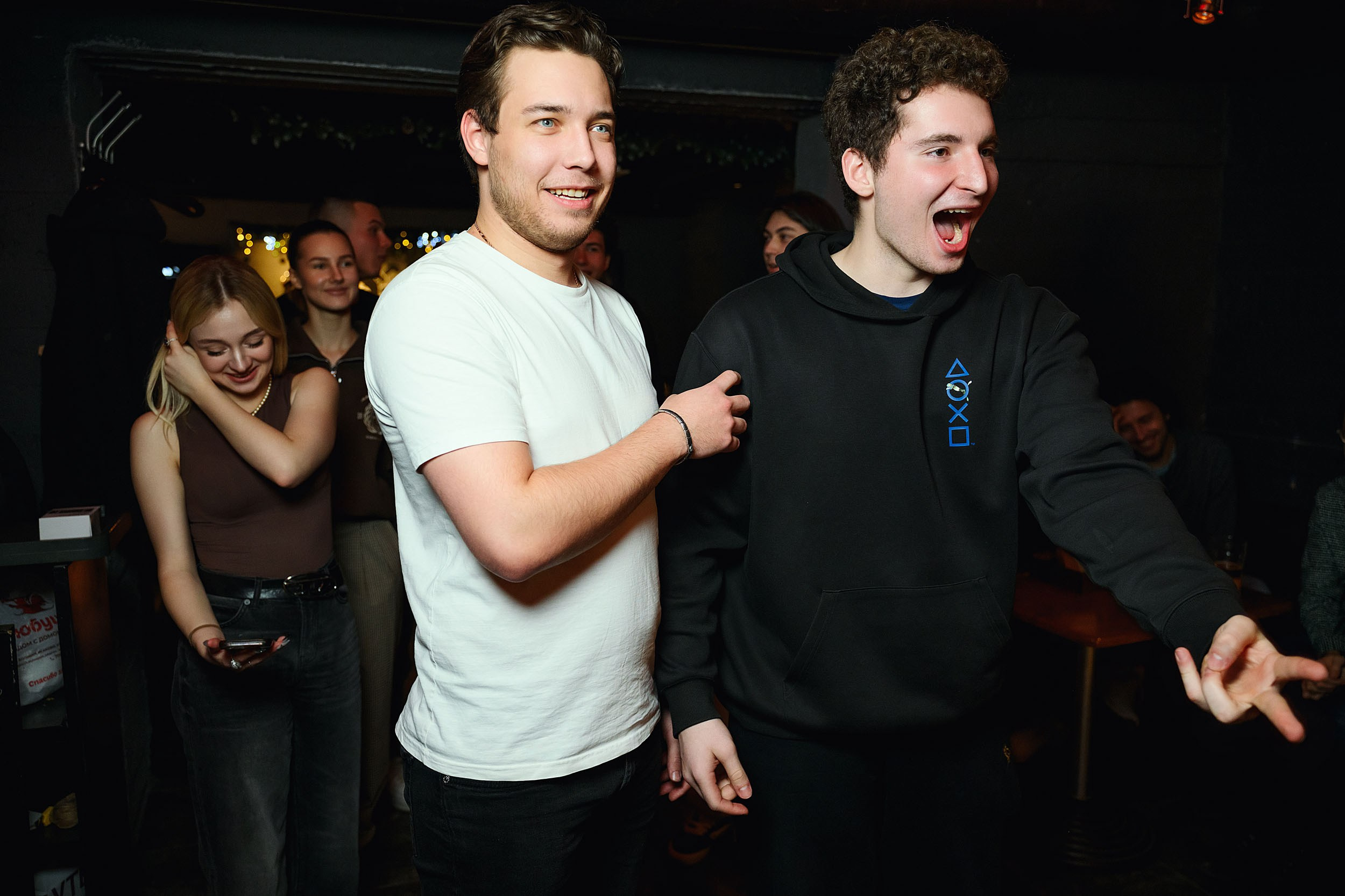 Фоторепортаж из бара Dreadnought. One Media Life: фоторепортажи, фотоотчеты с мероприятий и заведений