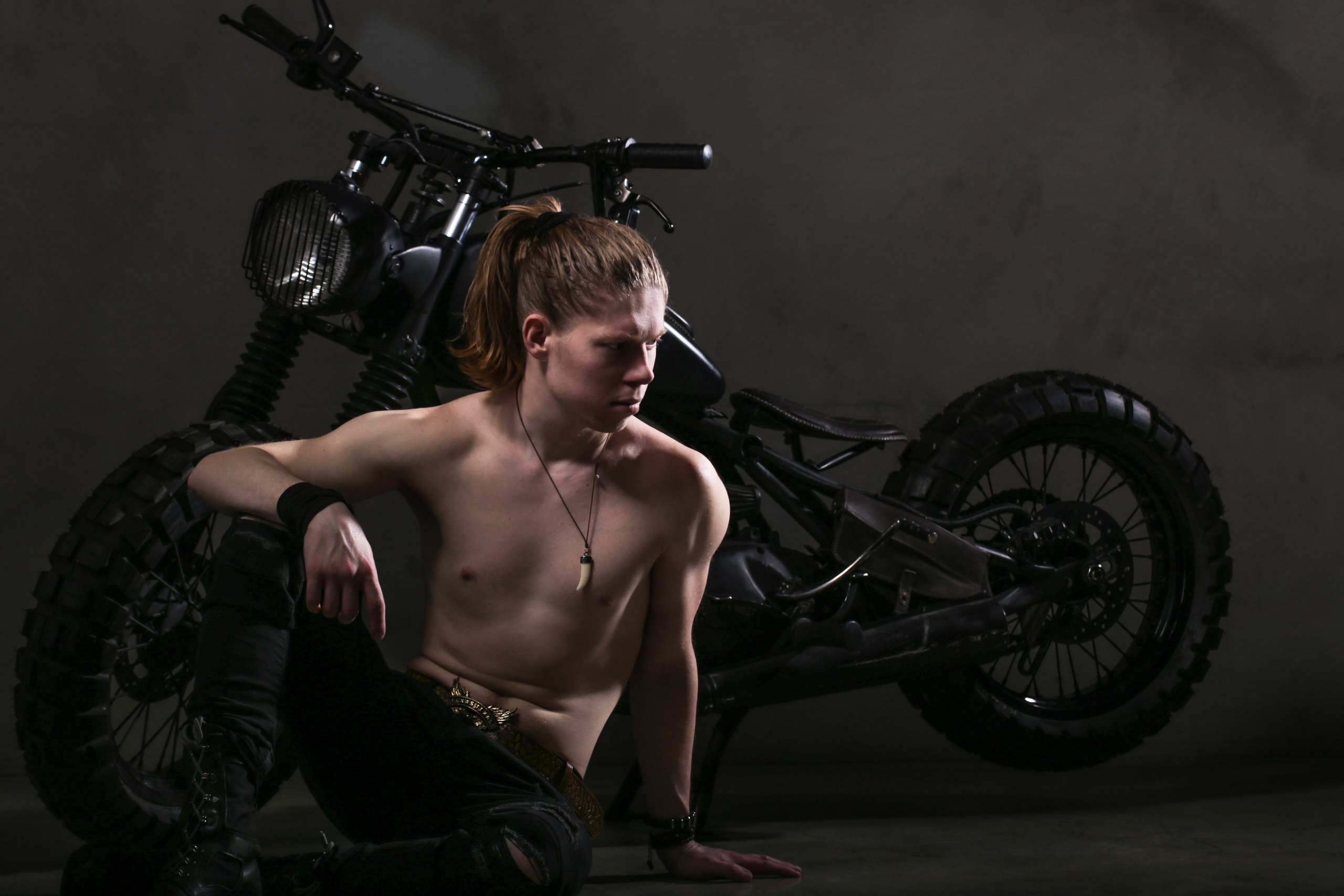 Паша. Костюмер, художник кино и телевидения в спб