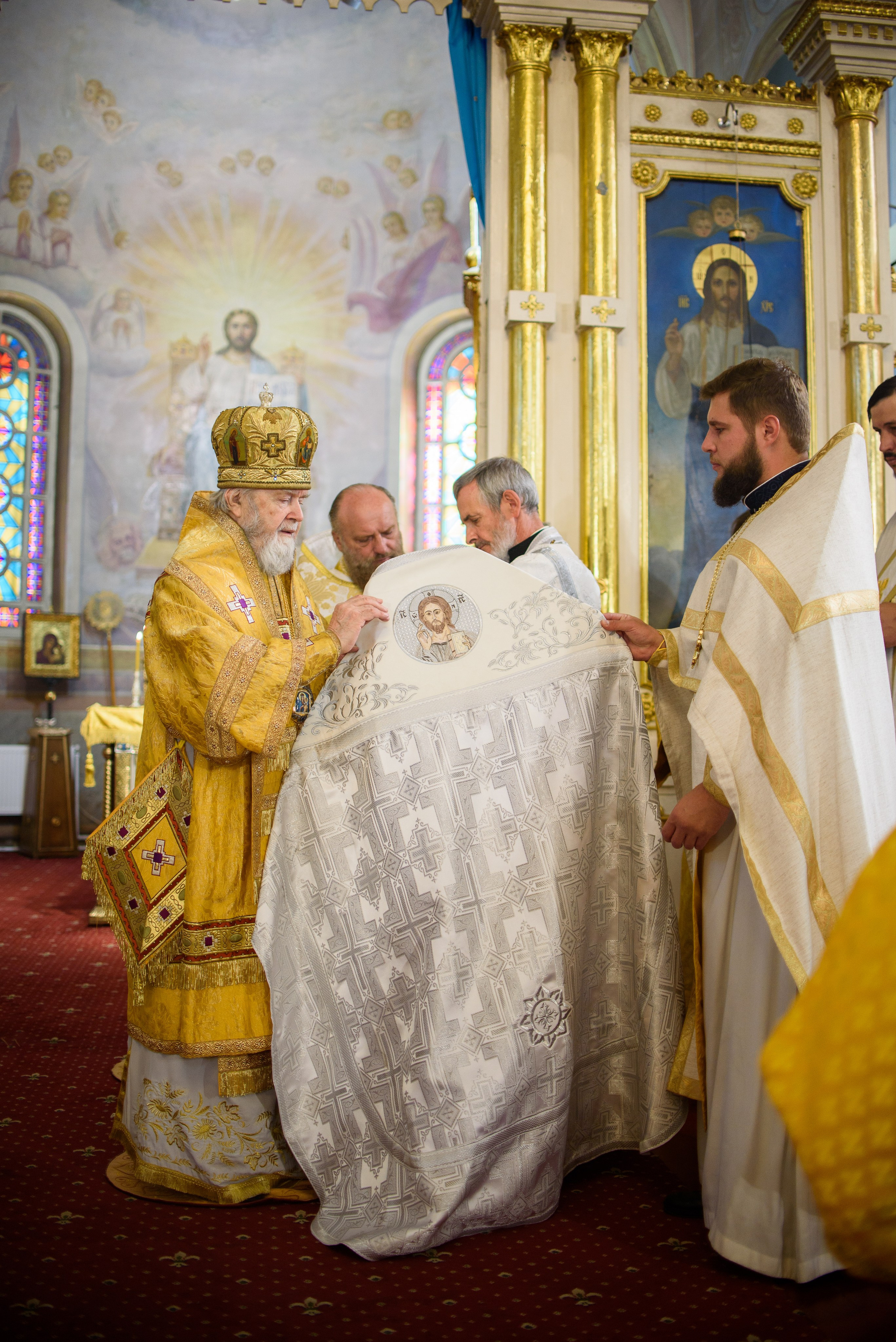 Воскресная литургия 29.10.2023. Семейный и свадебный фотограф в Феодосии и Коктебеле