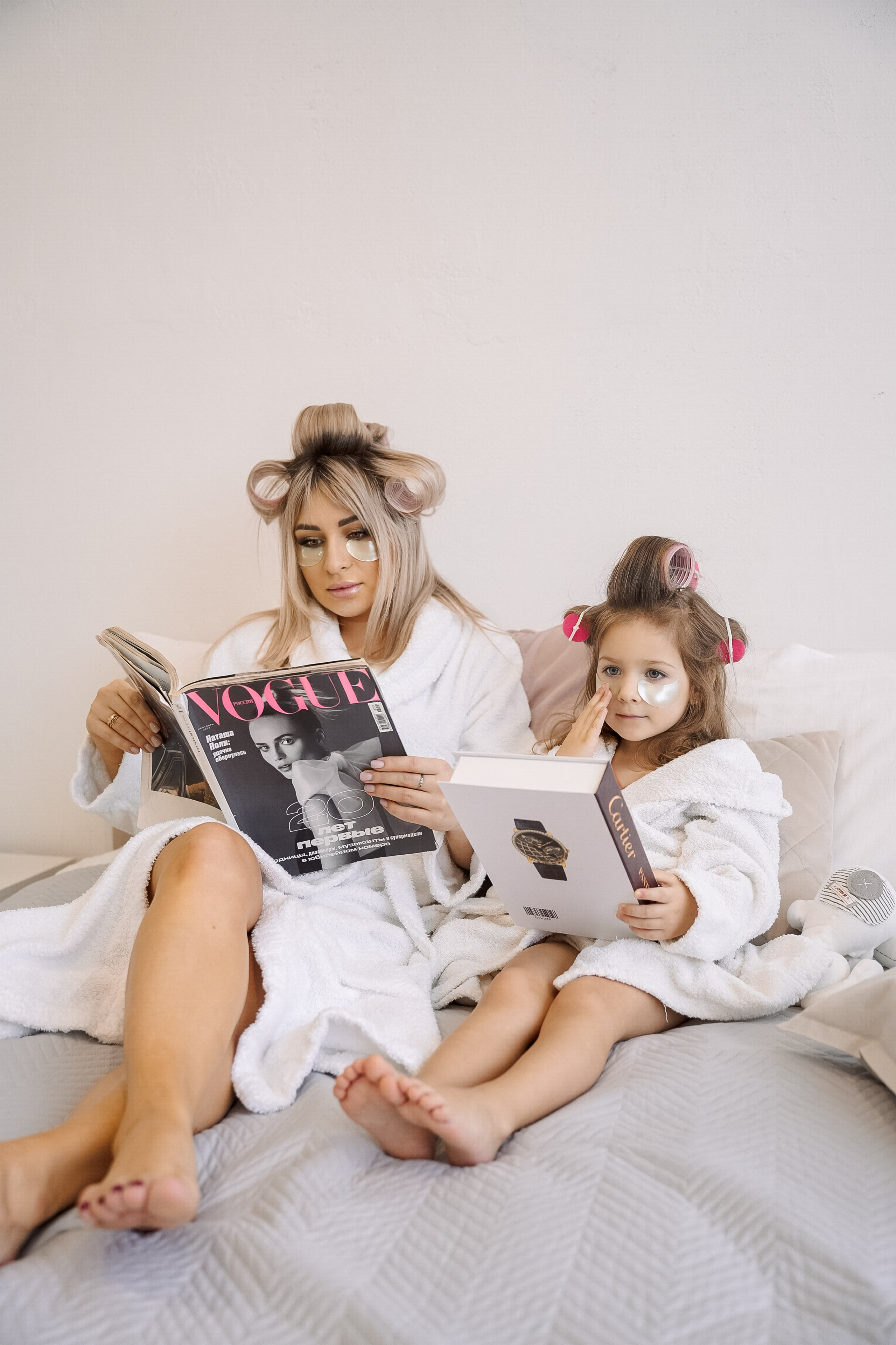 Мама с дочкой. Главная