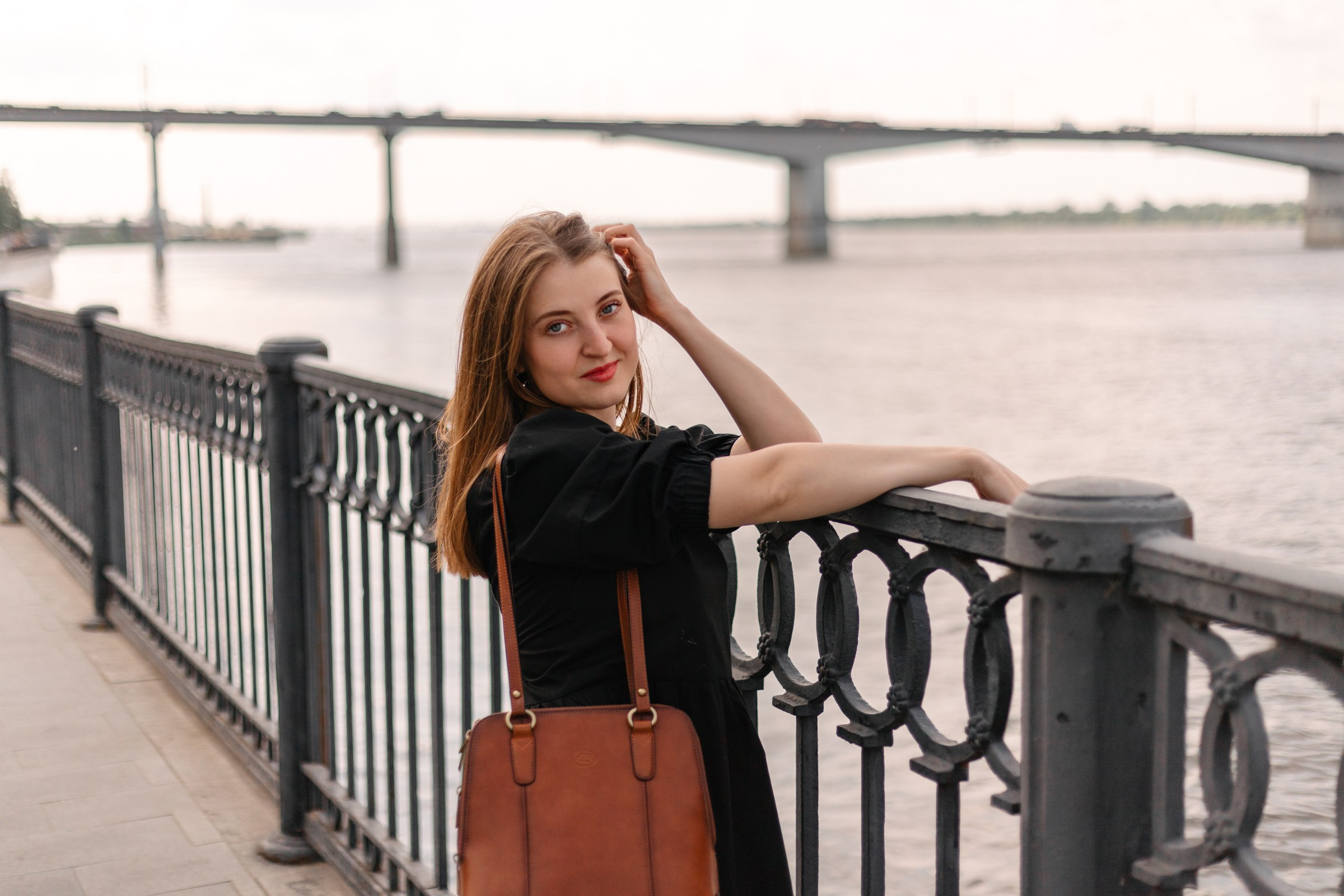 Фото прогулка. Кристина. Июнь 2025. Фотограф Пермь. Свадьбы. Семья и дети, школа, д. сад. Фотокниги