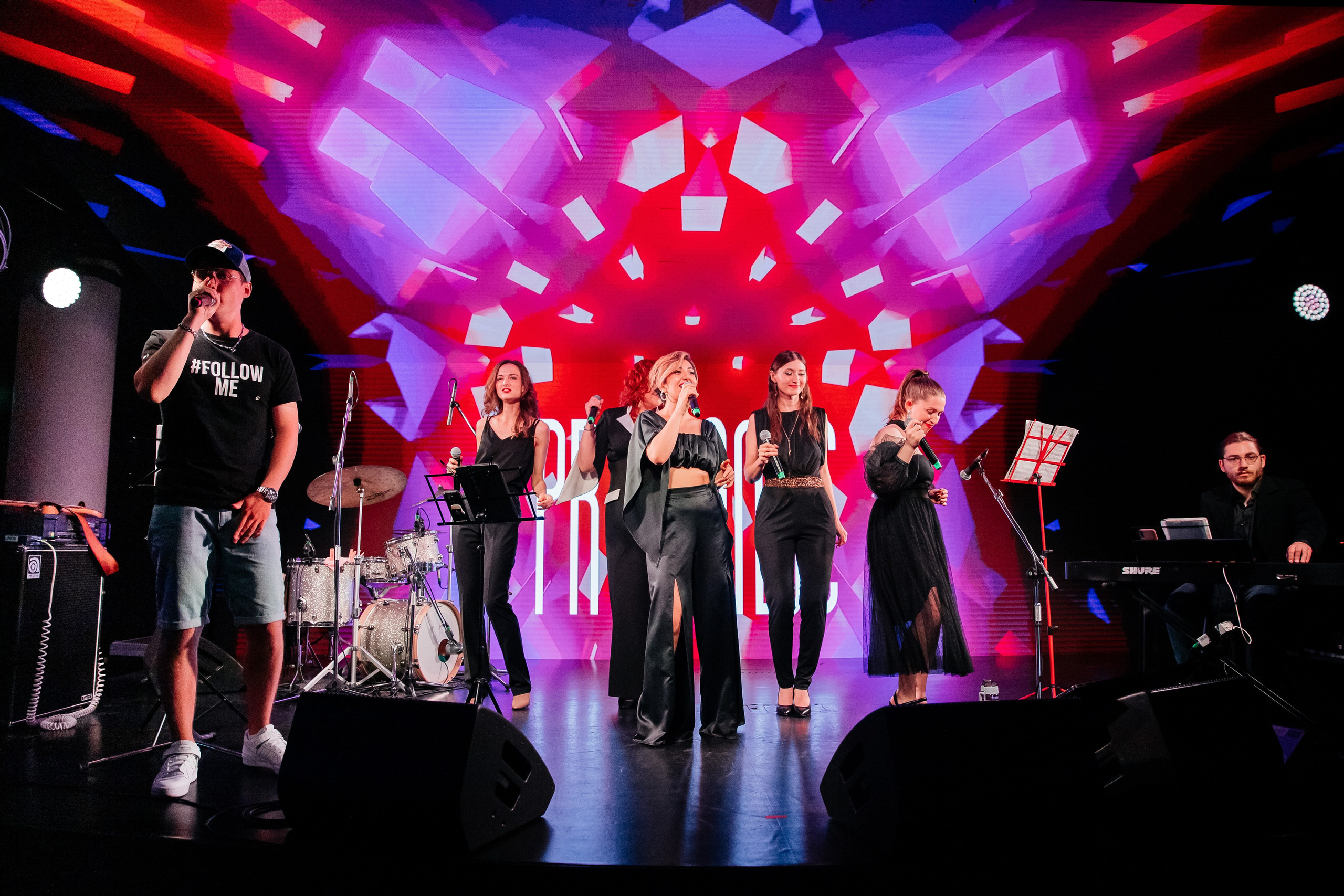 PRОГОЛОС ЕЛЬЦИН ЦЕНТР. Репортажный и портретный фотограф в Екатеринбурге Гизатуллин Марат