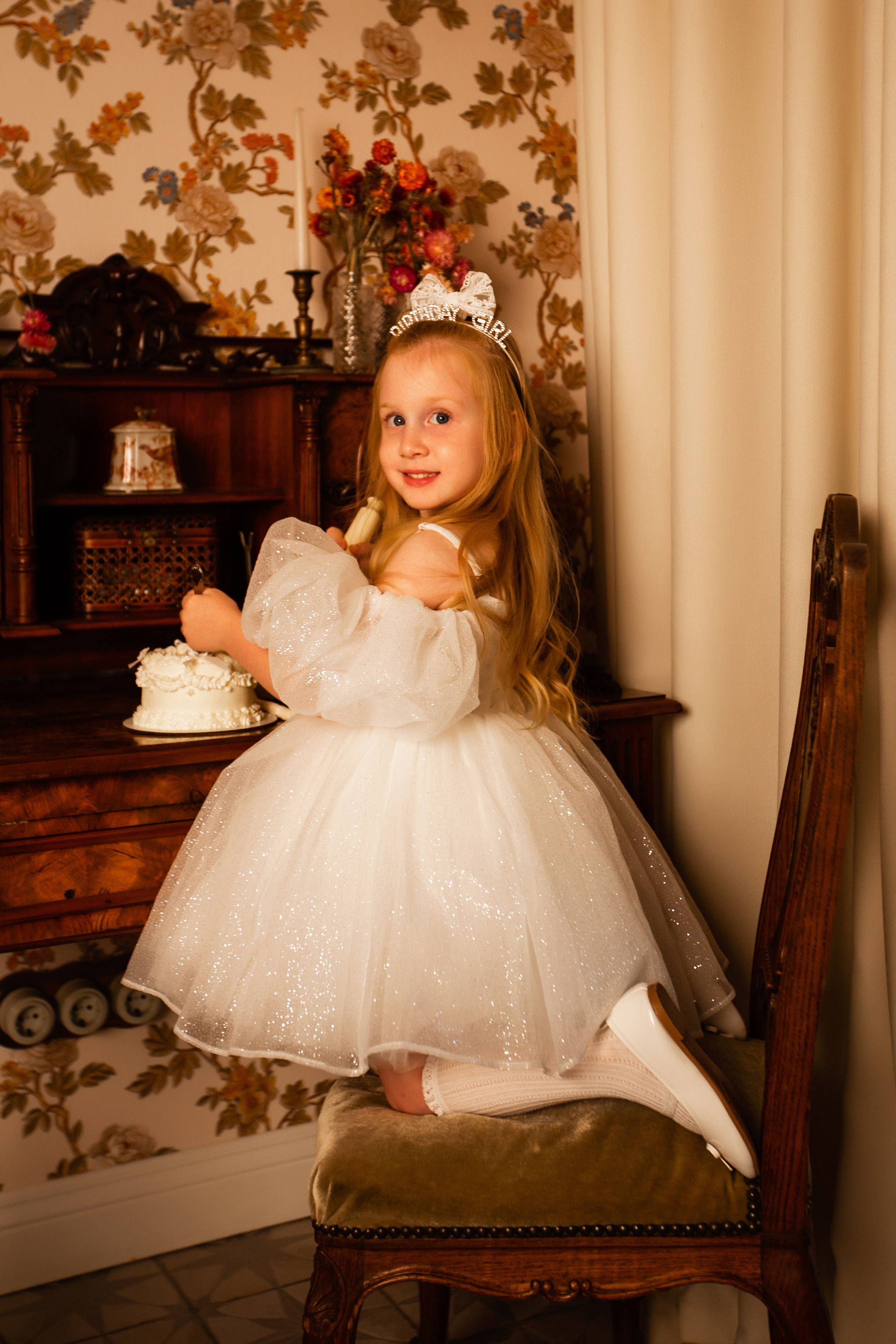 Семейная фотосессия в студии. Семейный фотограф Фрязино Зрячева Кристина