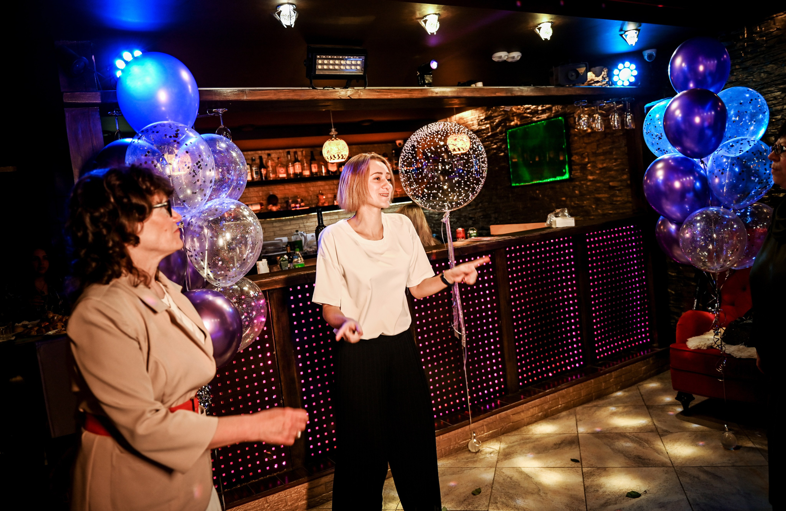 День рождения. Свадебный, семейный, детский, контент фотограф в Омске Максим Ильин