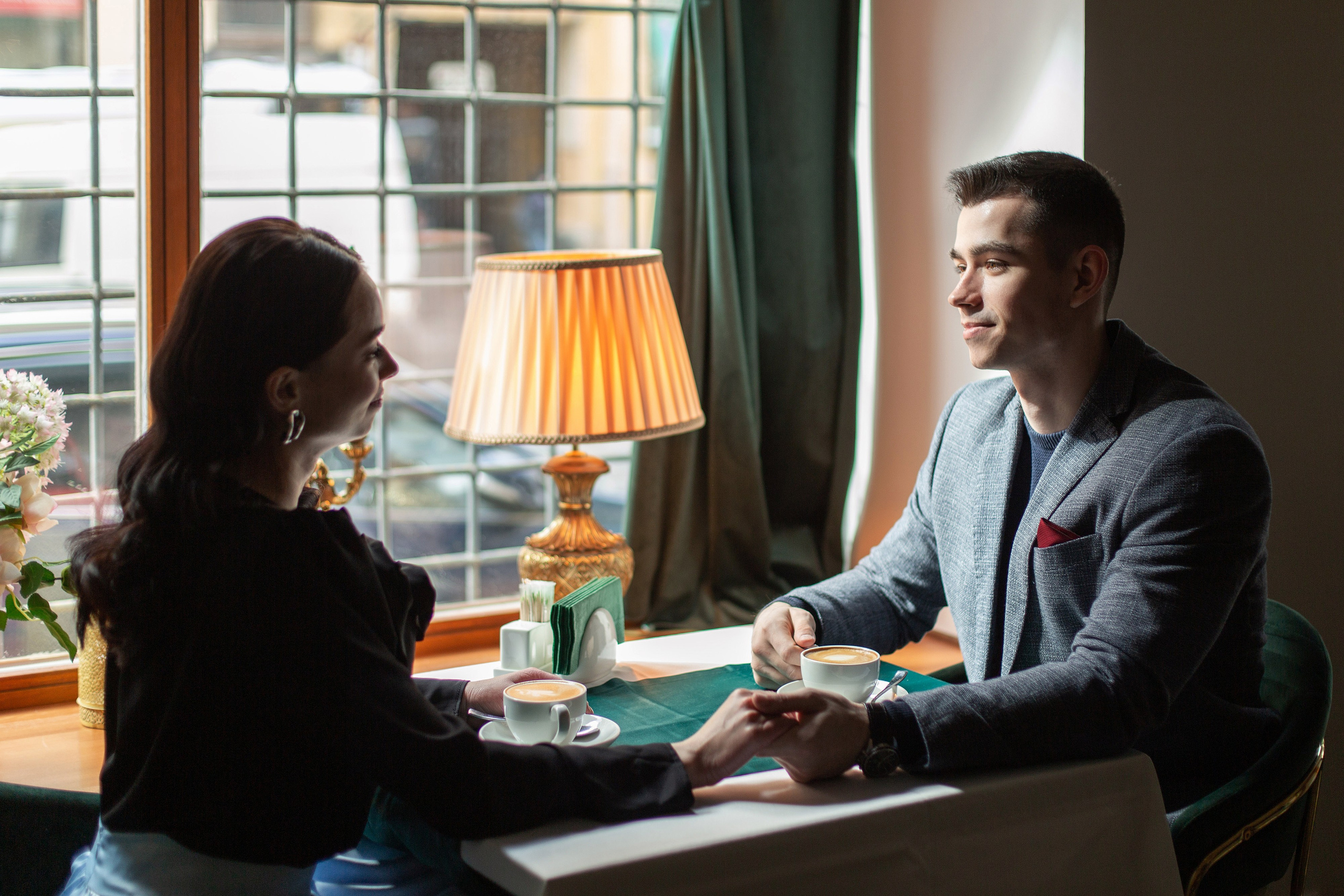 Фотосессия лав стори в отеле. Свадебный и портретный фотограф в Санкт-Петербурге Надежда Чечулина