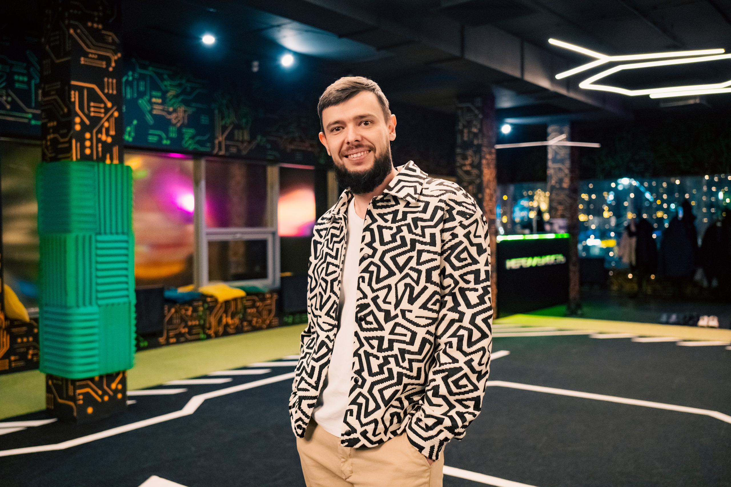 VR (November-December 2024). Felixtones