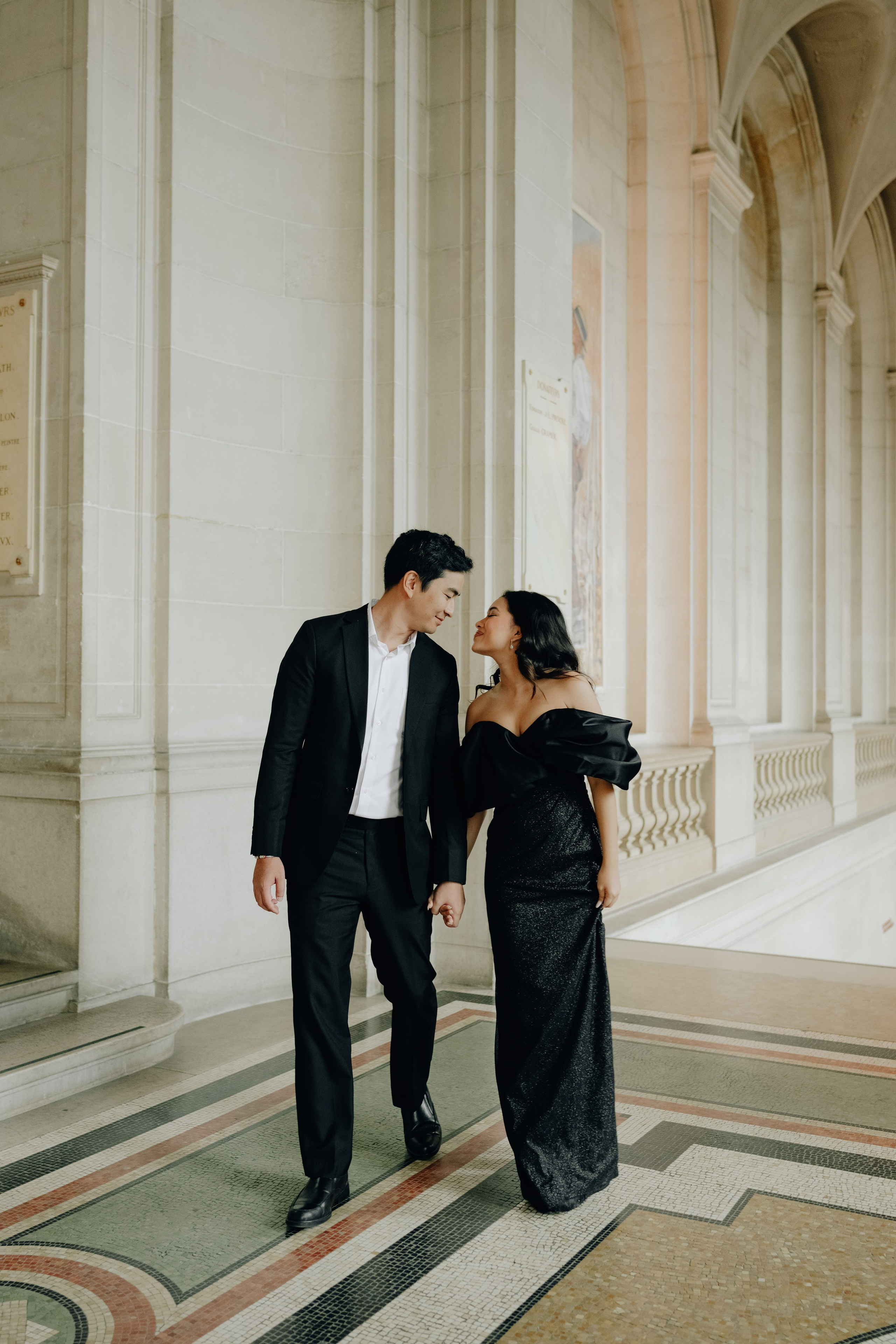 Fifi & Shamil | The Museum of Art. Профессиональный свадебный фотограф в Женеве и Швейцарии | Таня Вовчецкая