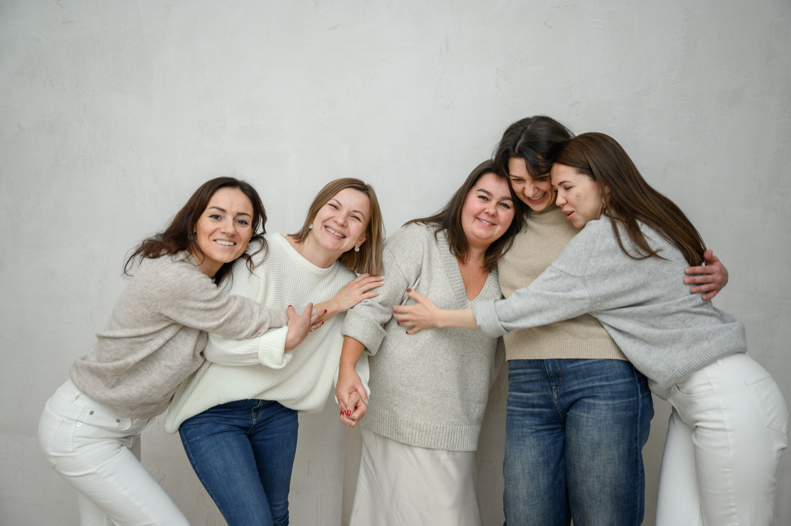 Новогодняя фотосессия с подругами в фотостудии Мимика, зал Фуджи. Semerlina.ru