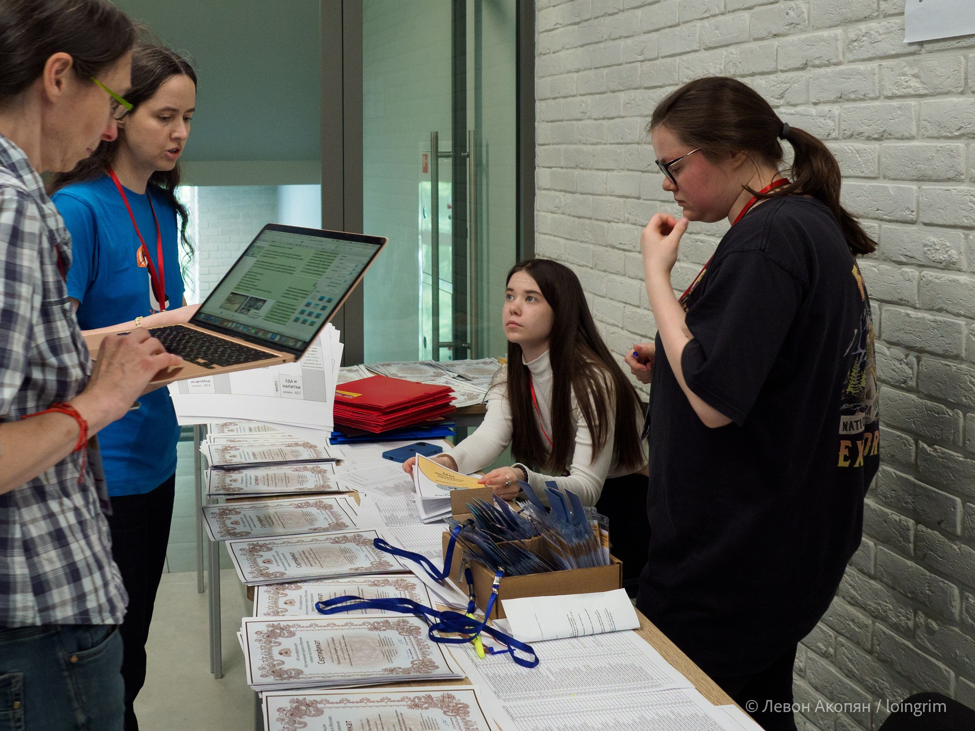 Когнитивная наука в Москве VIII (25 и 26 июня 2025). Loingrim — Свободный художник. Снимаю в своё удовольствие