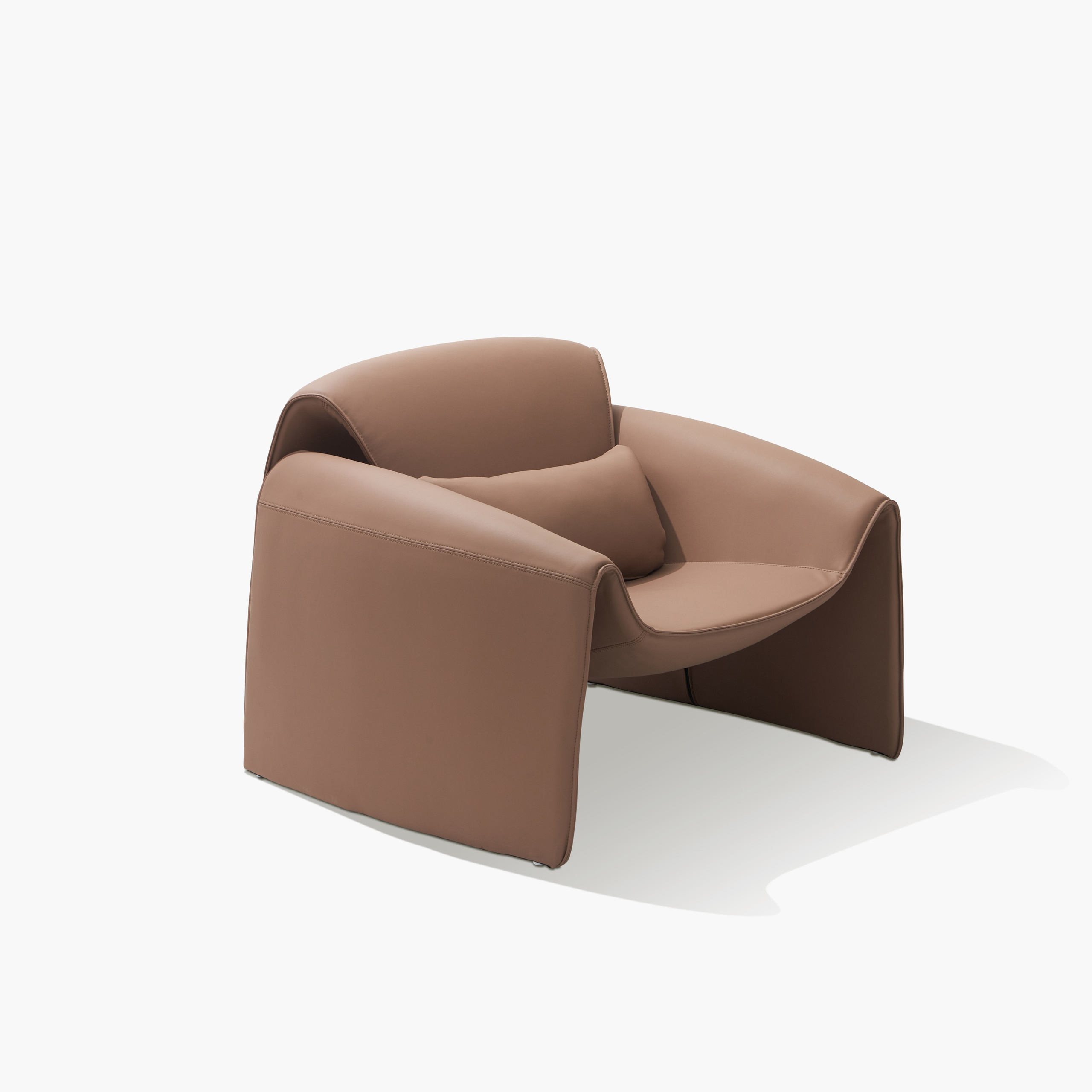 фотосъемка итальянской  мебели на белом фоне  