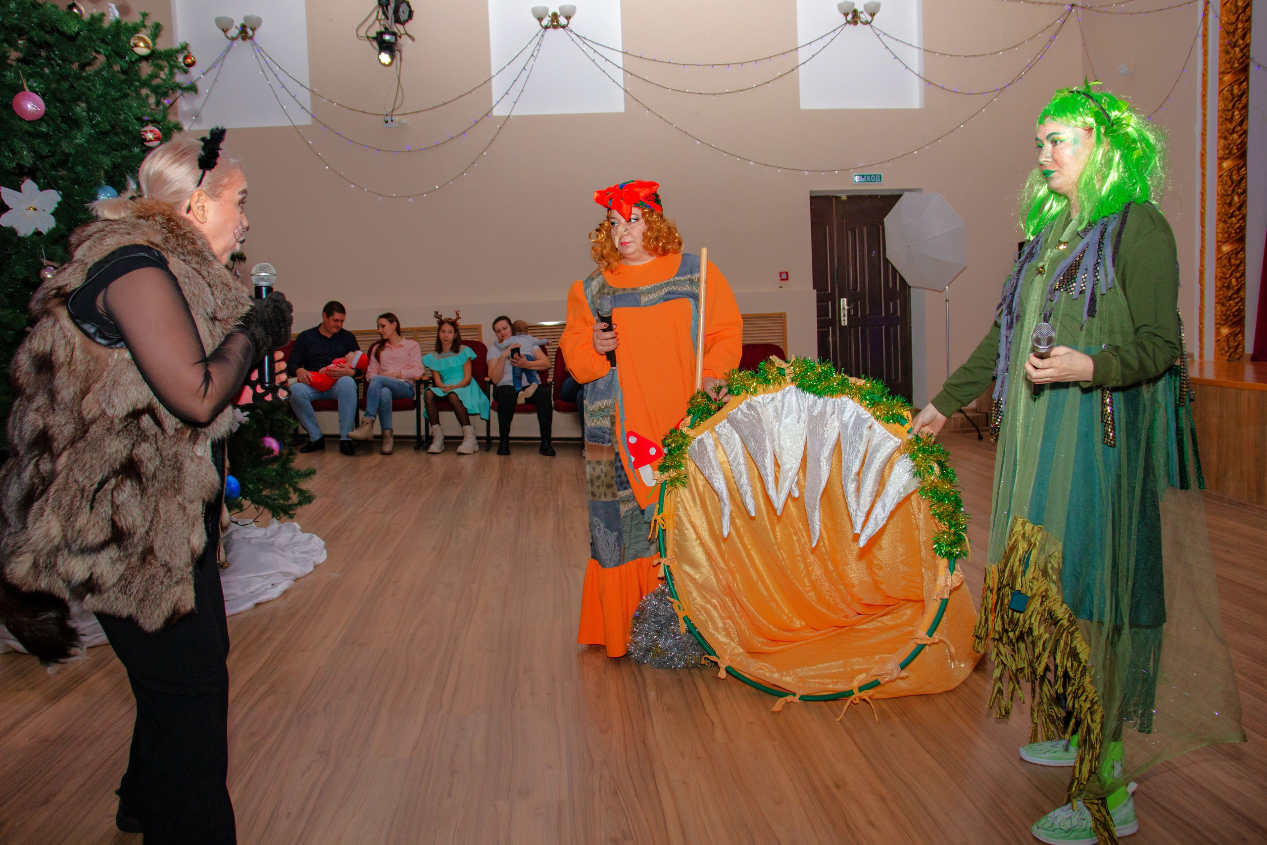 Новогодный утренник ДК Строитель г. Новоалександровск 23.12.2023. Главная