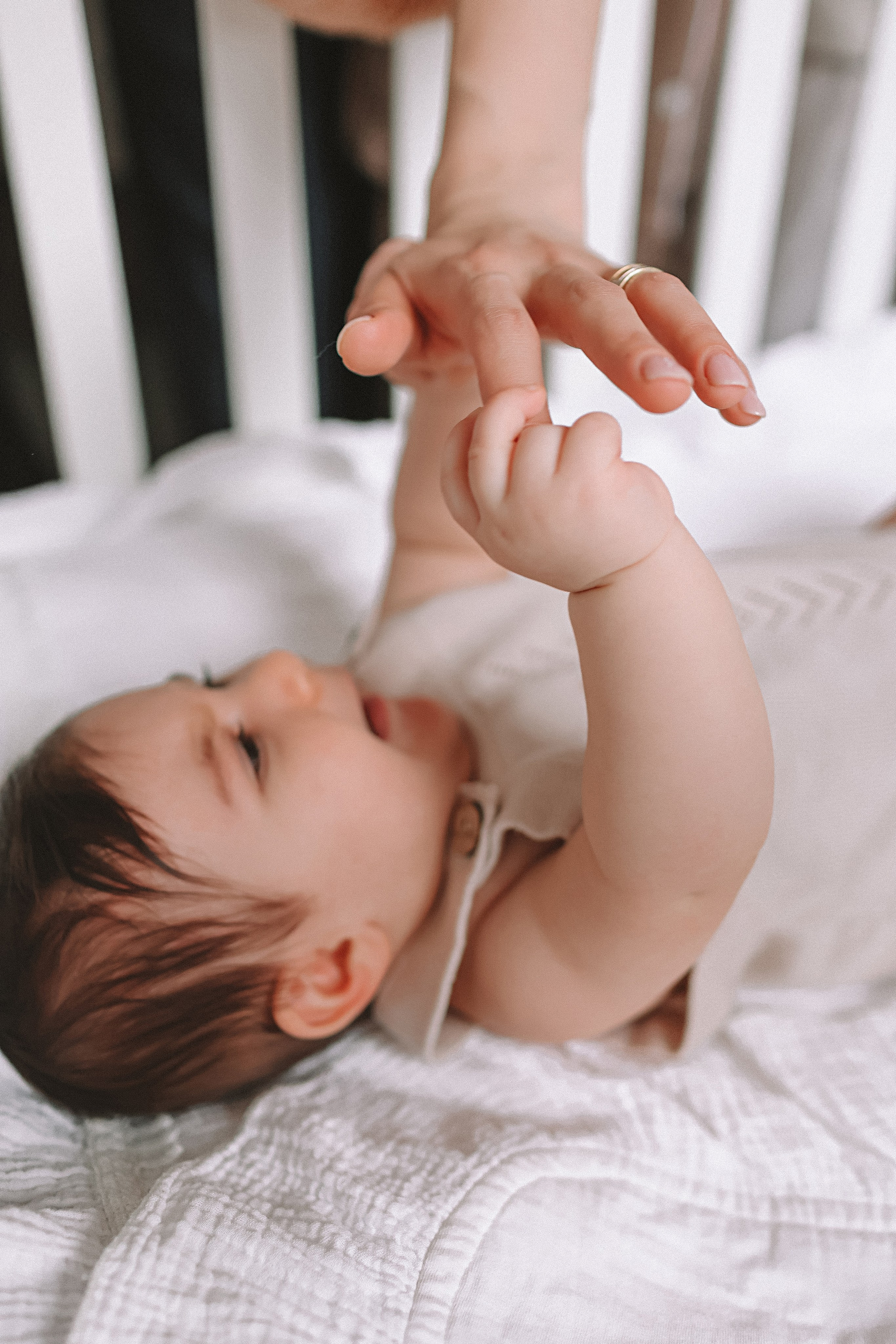 С малышкой. Семейный фотограф Тюмень, фотограф на роды Салмина Мария