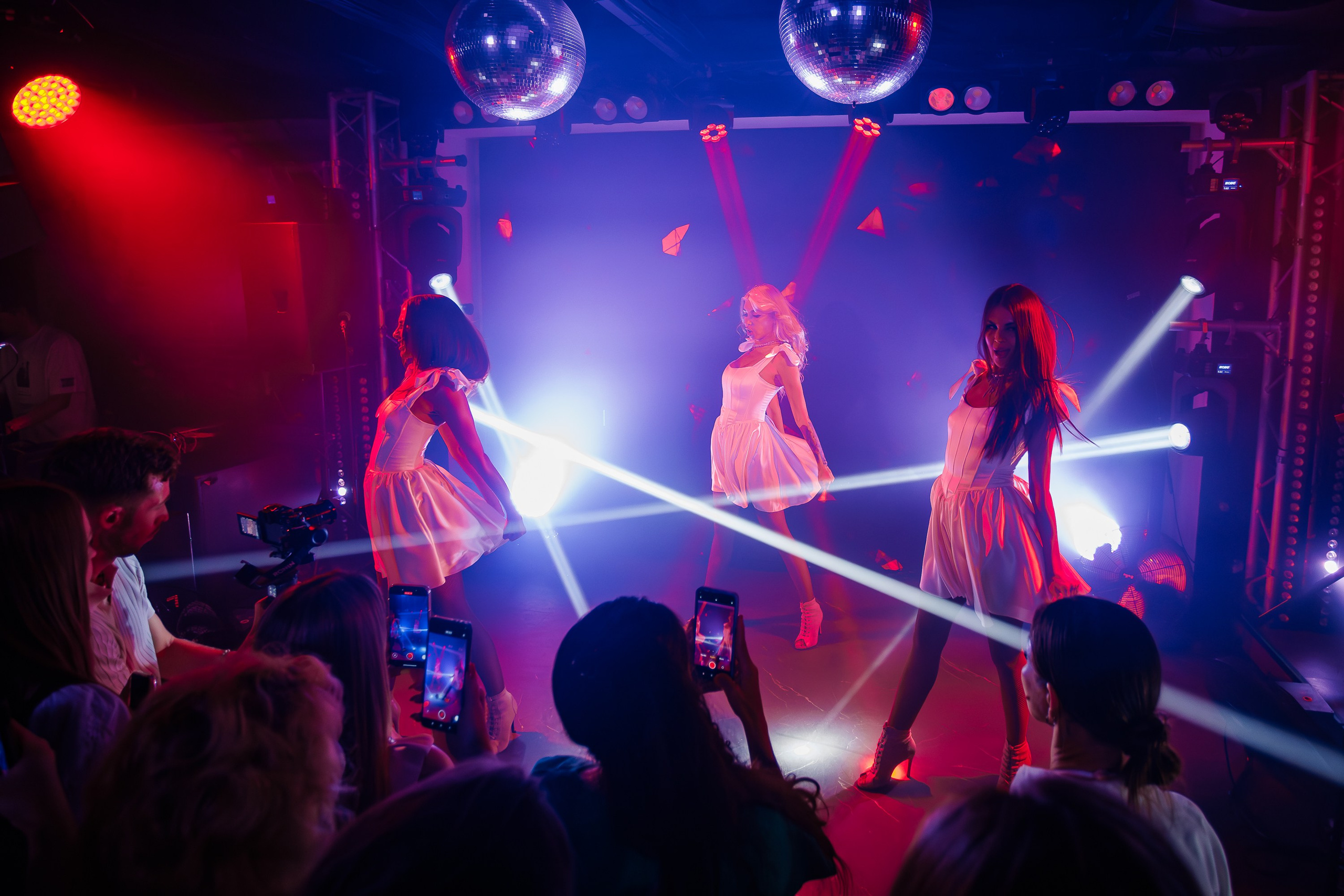 9 лет «Чайке на пляже» ОЛЬГА БУЗОВА_Ялта_9.08.2025 г. Аминов Руслан | Фотограф