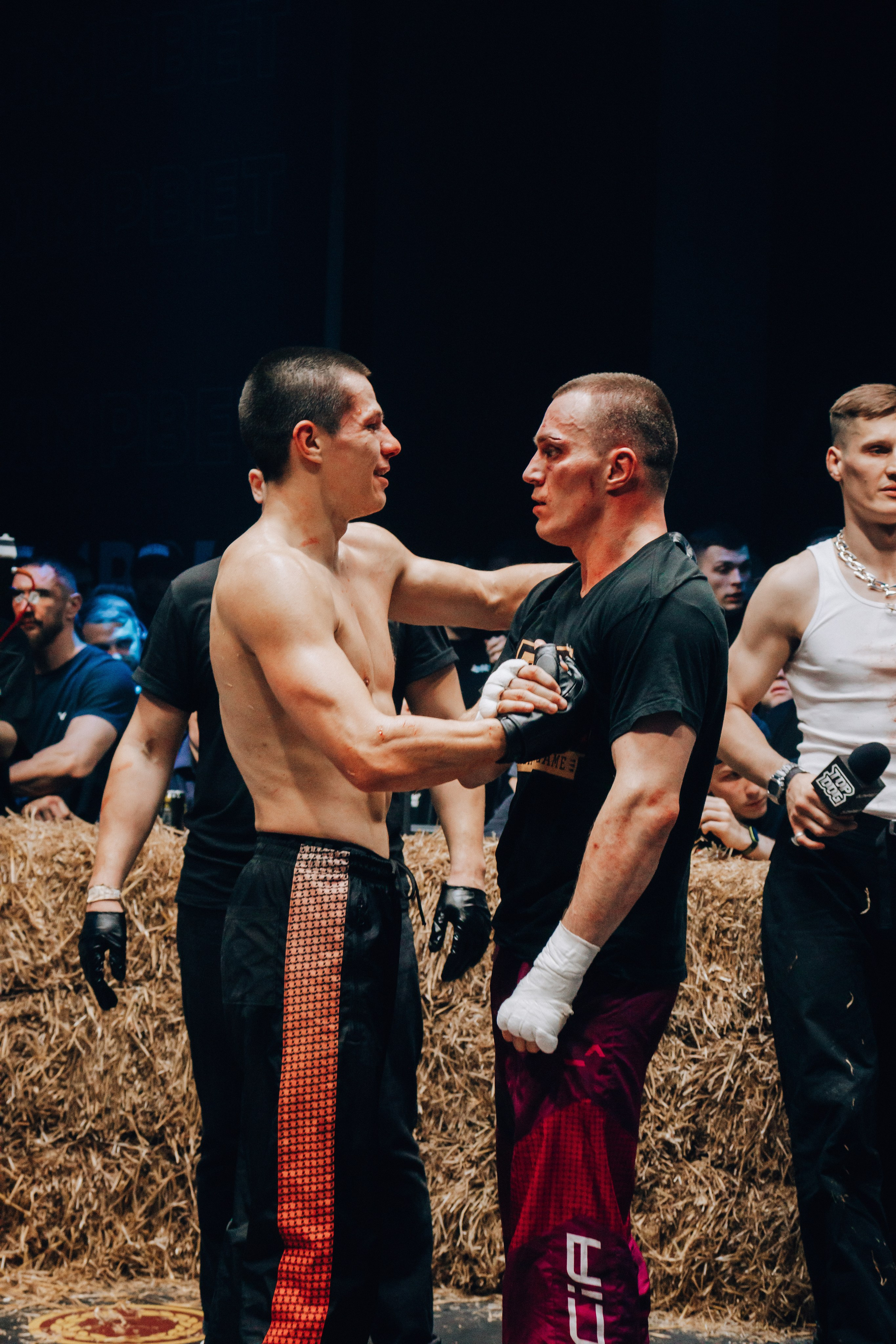 Кулачные бои TopDog. Анастасия Тен