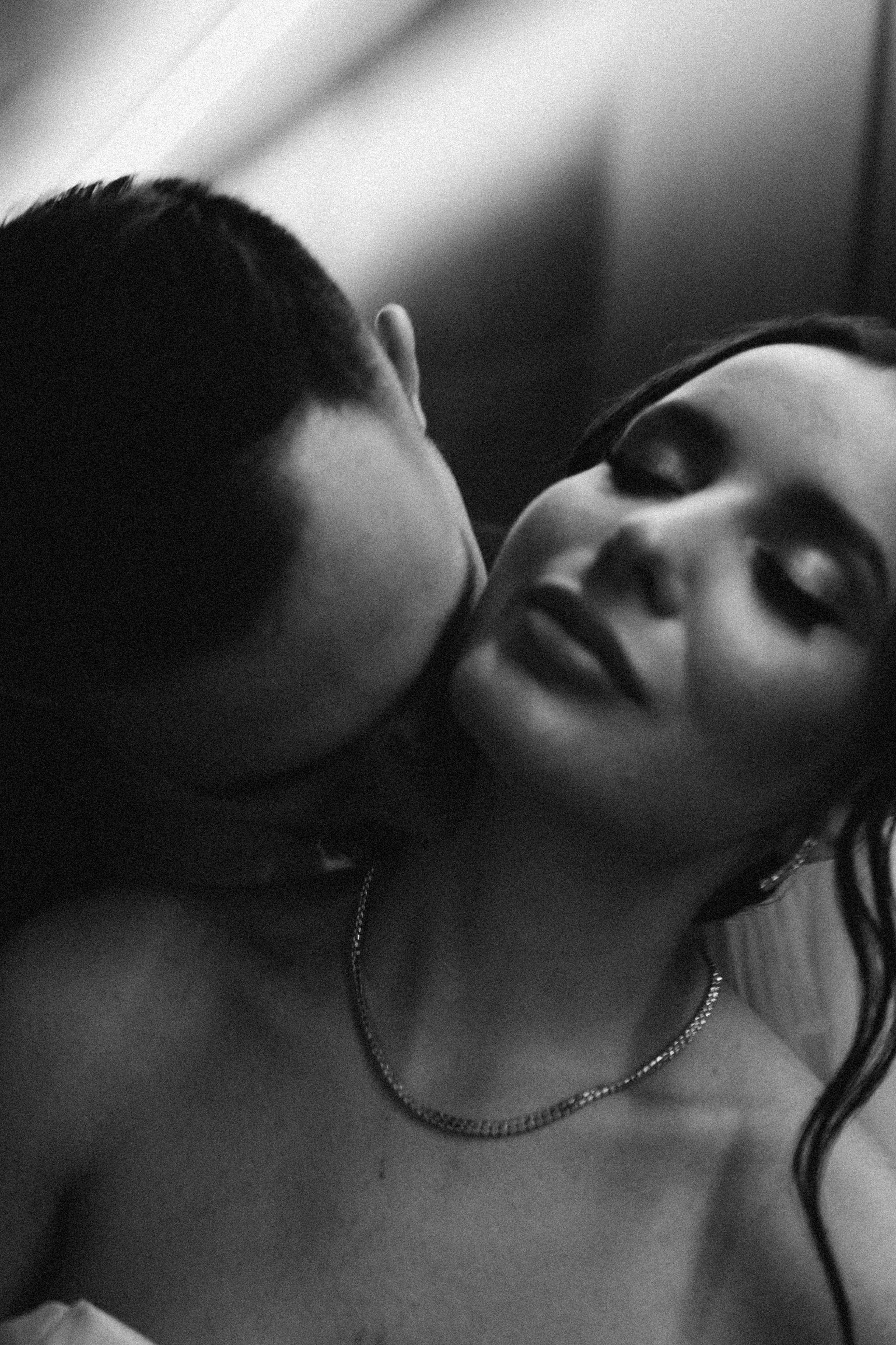 СВАДЕБНАЯ СЬЕМКА СБОРОВ ЖЕНИХА И НЕВЕСТЫ В ОТЕЛЕ И ТАКЖЕ ФОТОСЕССИИЯ В ОТЕЛЕЕ МЕГАПОЛИС БРЯНСК. Профессиональный фотограф, Санкт-Петербург — Виктория Богомолова