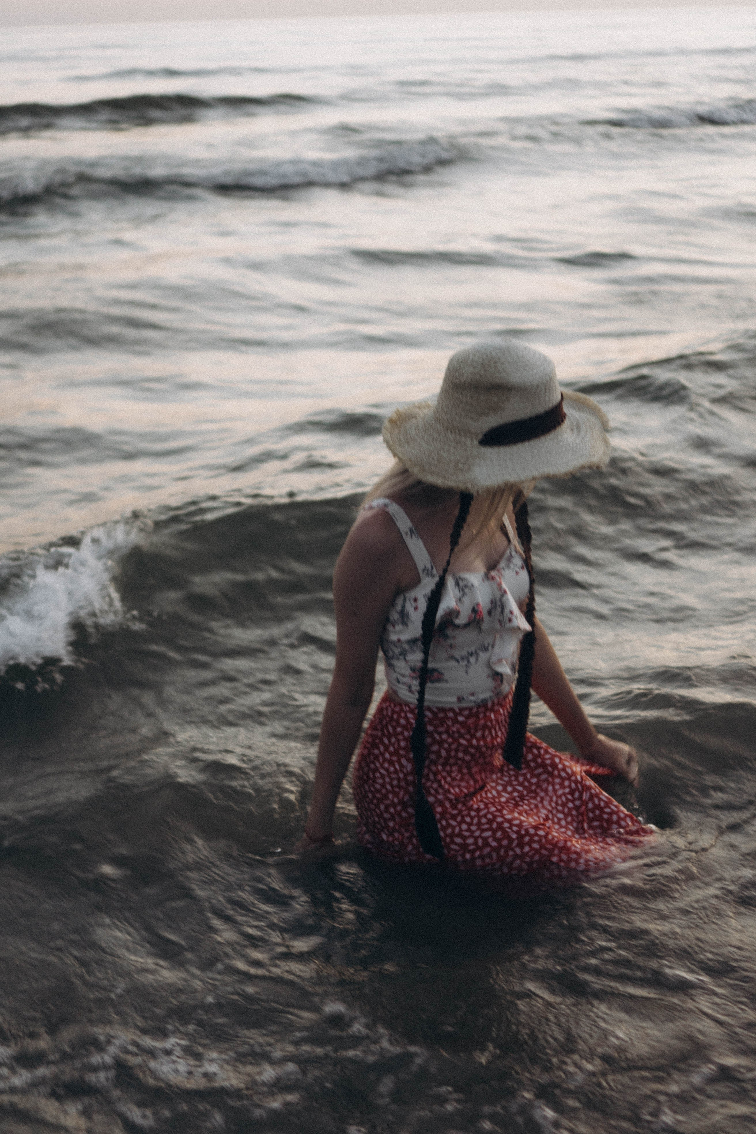 Июльский вечер на берегу черного моря. Профессиональный фотограф, Санкт-Петербург — Виктория Богомолова