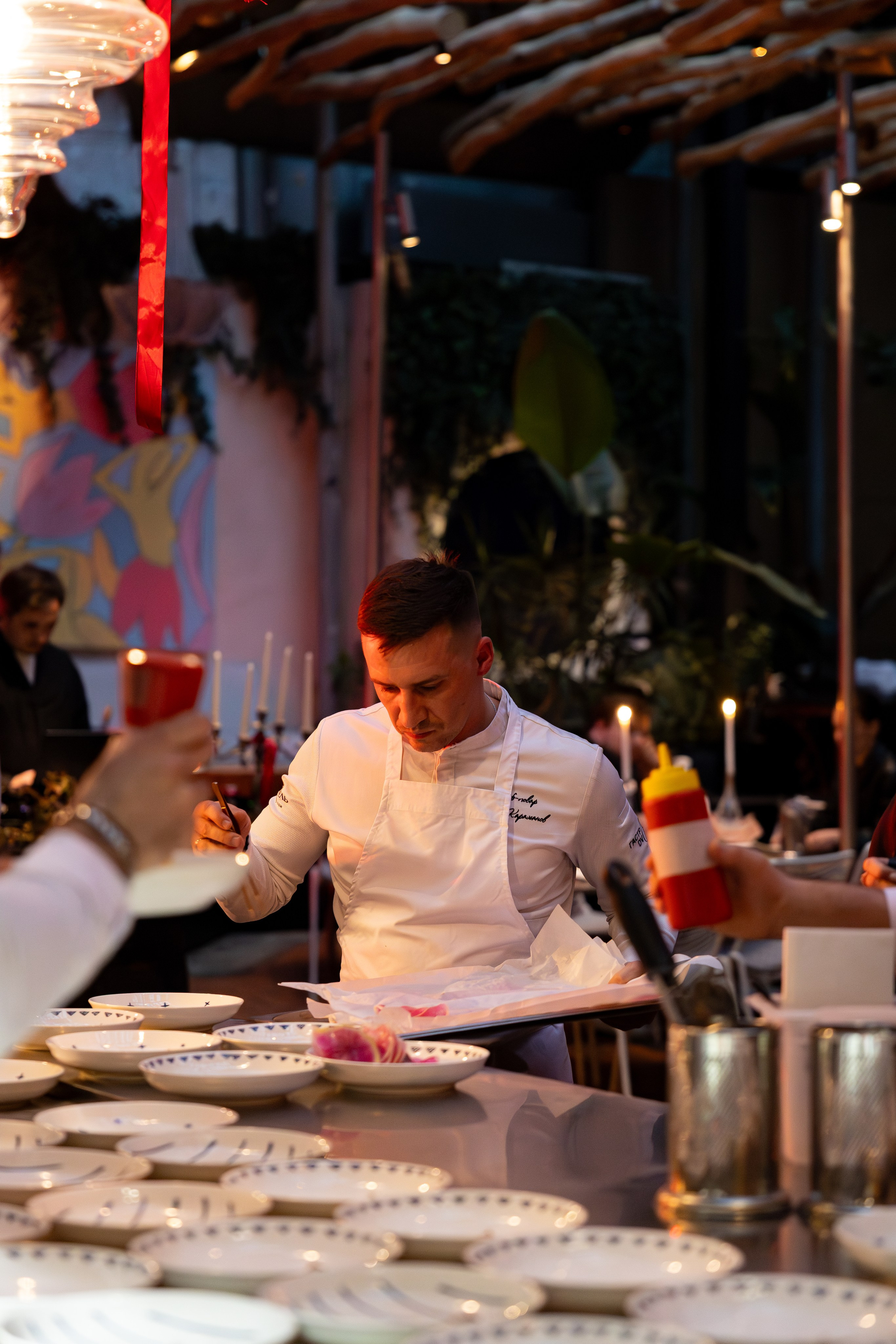 Азия в Гастродворе. Дженбаз Павел — фотограф в Ялте