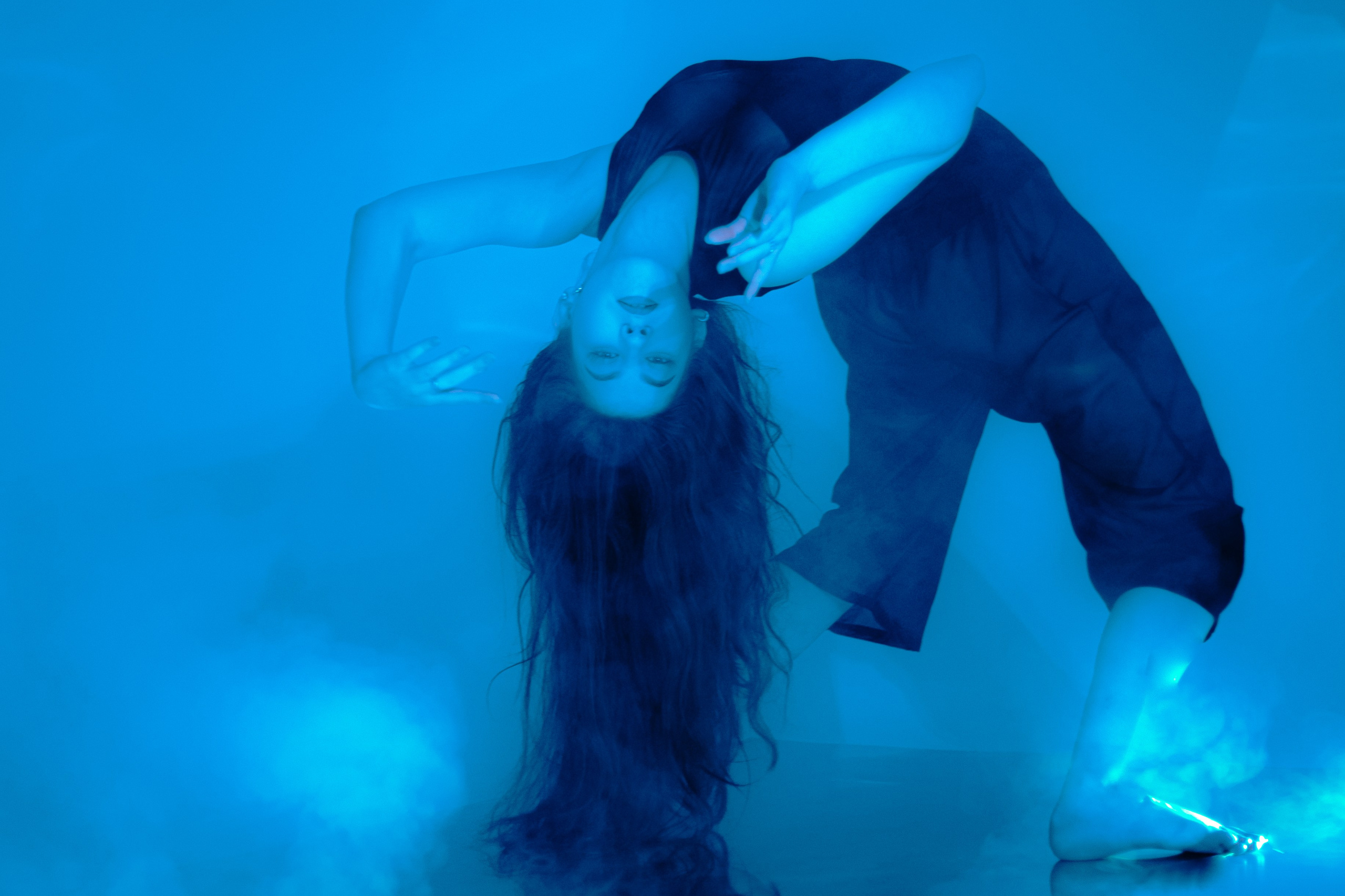 Магия танца: Солнце и Вода. Арт-фотограф Крис Л. в Тобольске: портрет, семейные, свадьбы