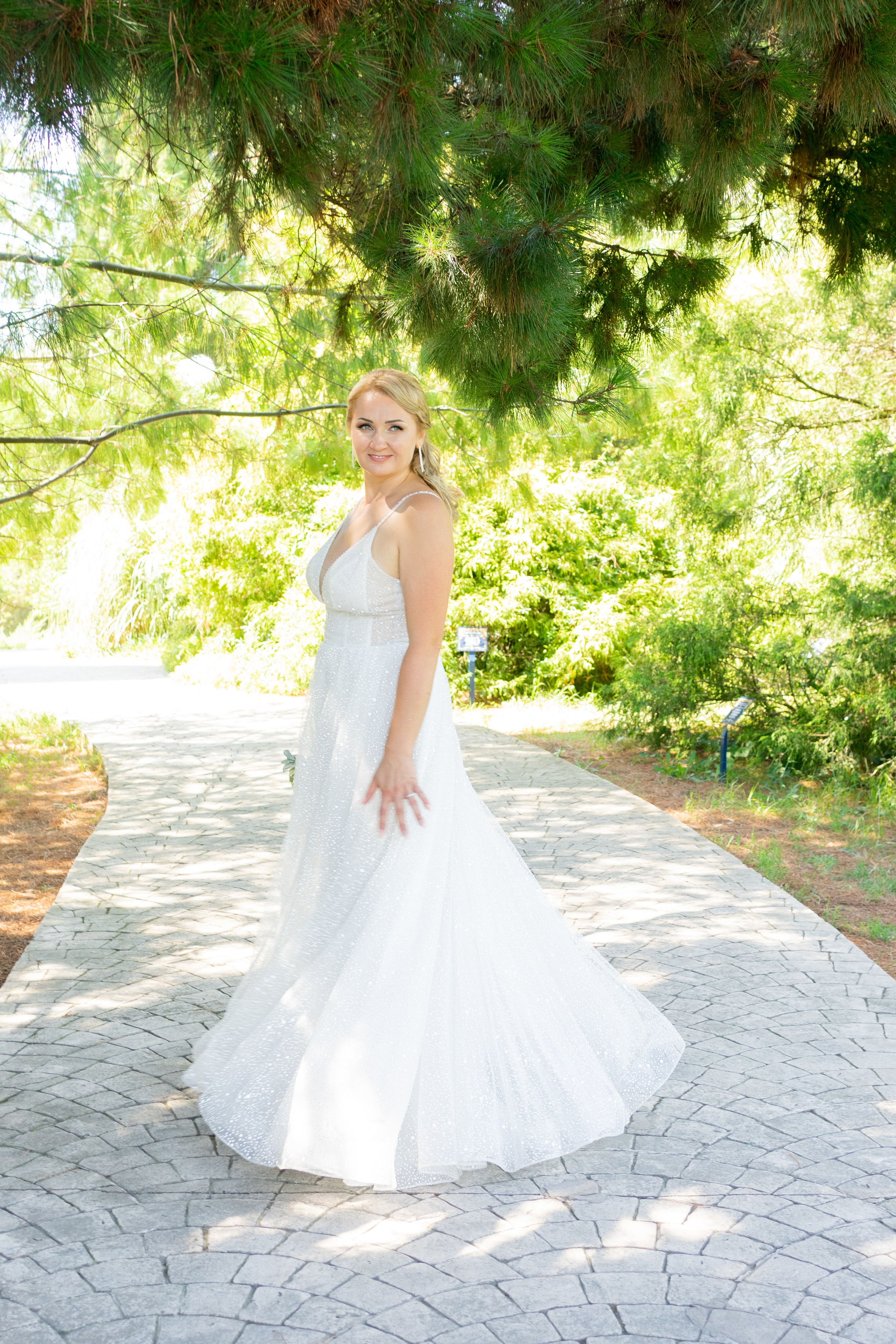 Свадебная серия в парке. Фотограф в Сочи Тиунова Маргарита и Тиунов Евгений