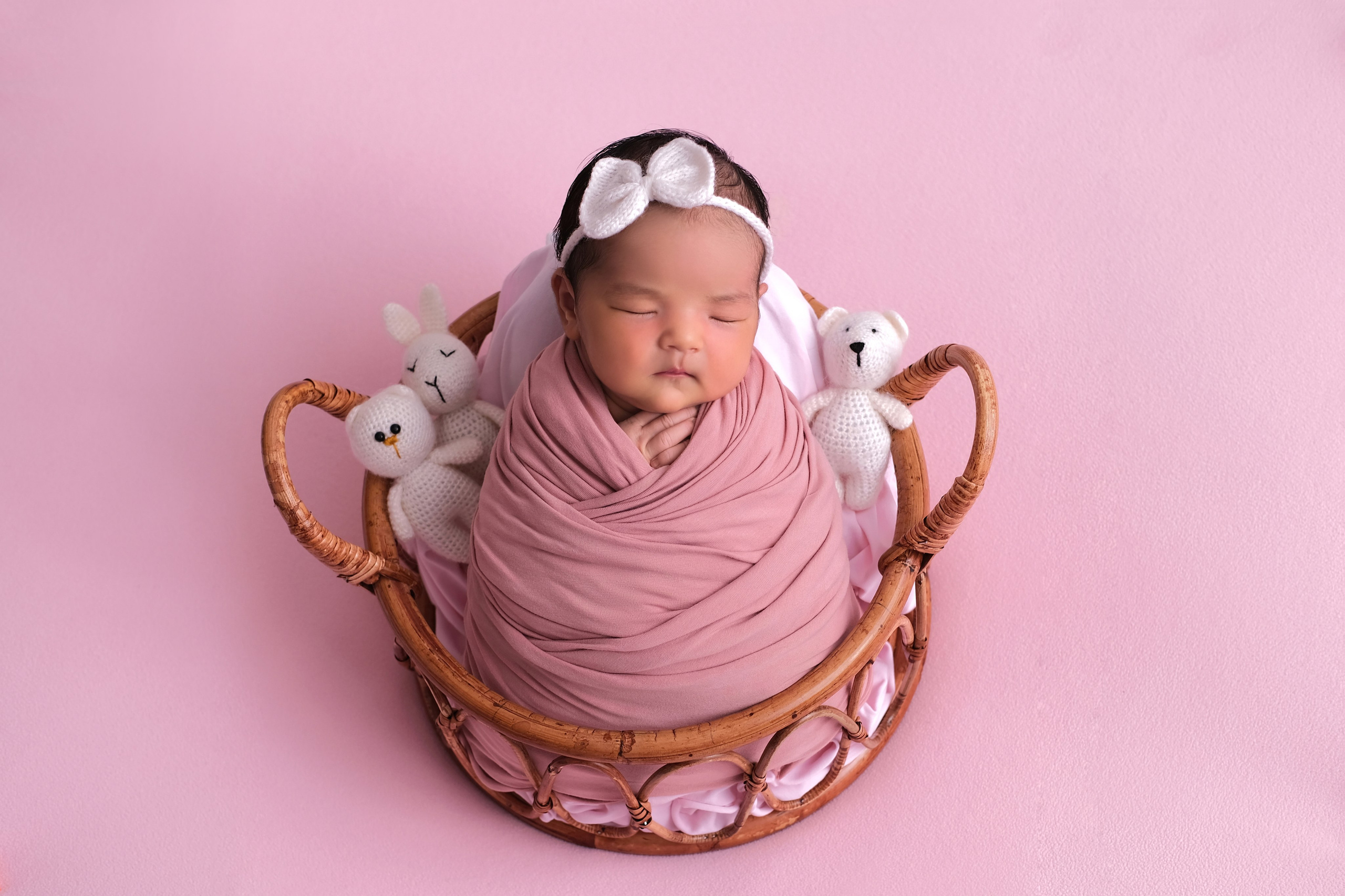 Новорожденные. Фотограф новорожденных в Караганде