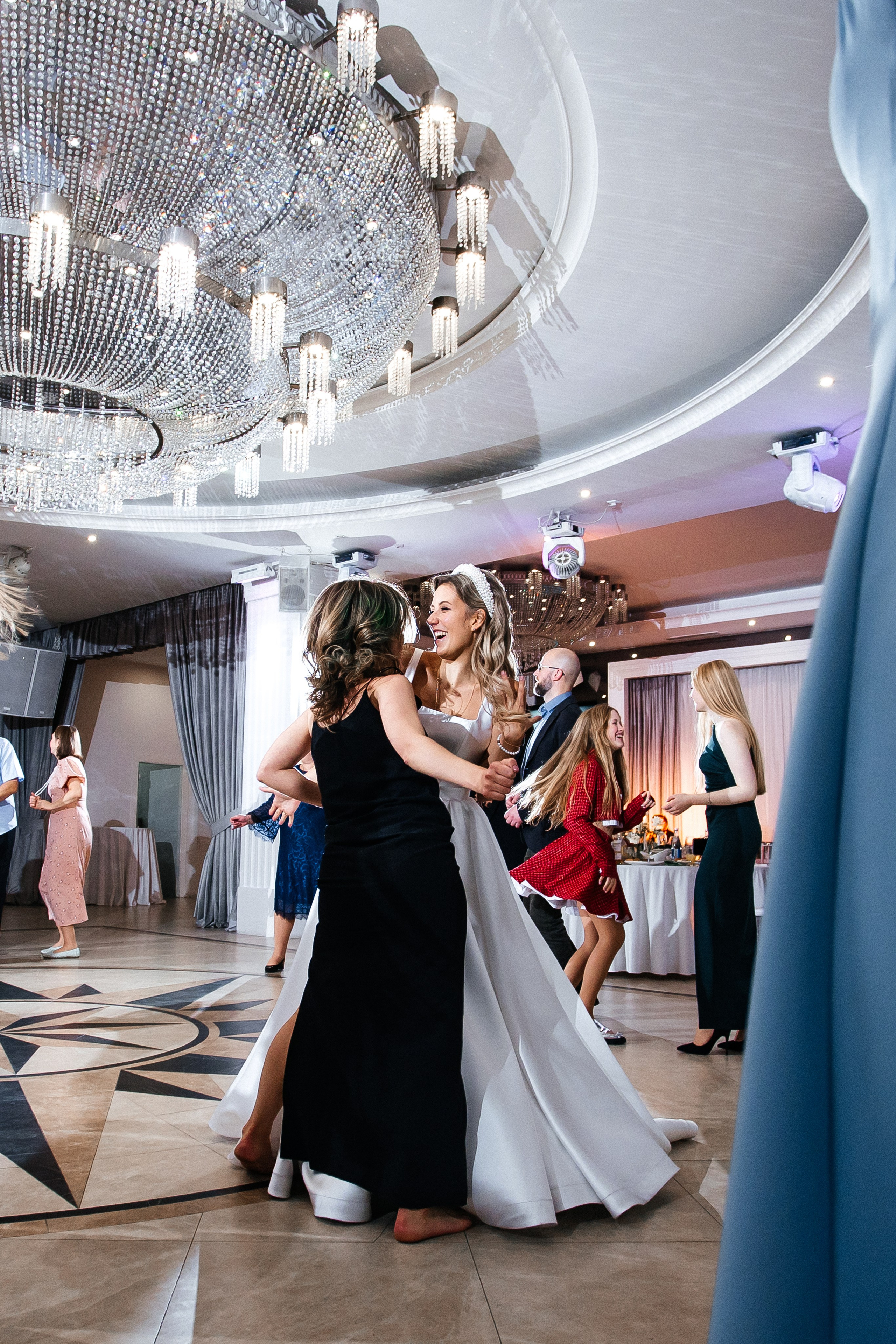 Sasha & Alena. Свадебный фотограф в Москве Виктория Арехова