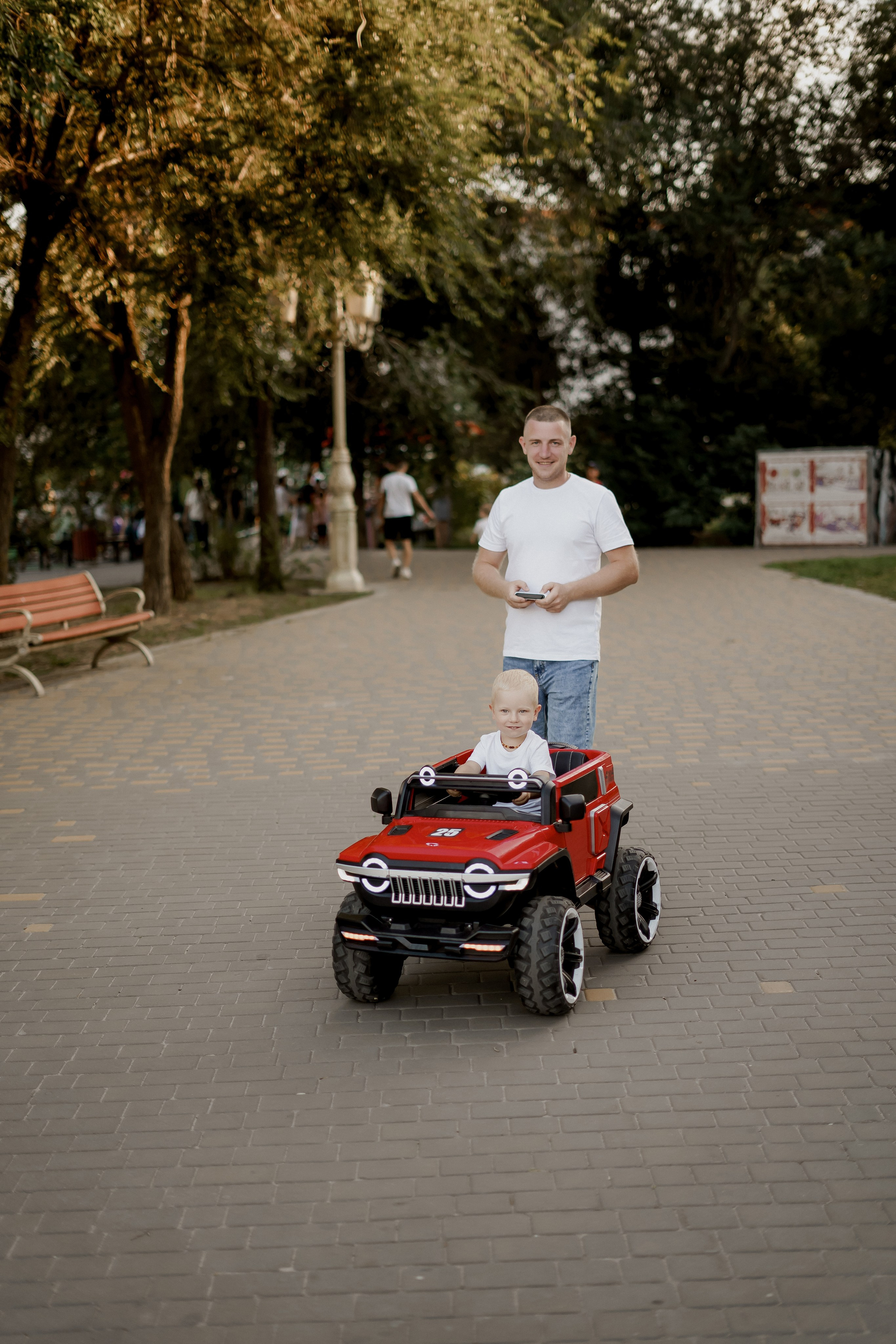 Вова Лена Миша. Фотограф Валерия Крахмалева