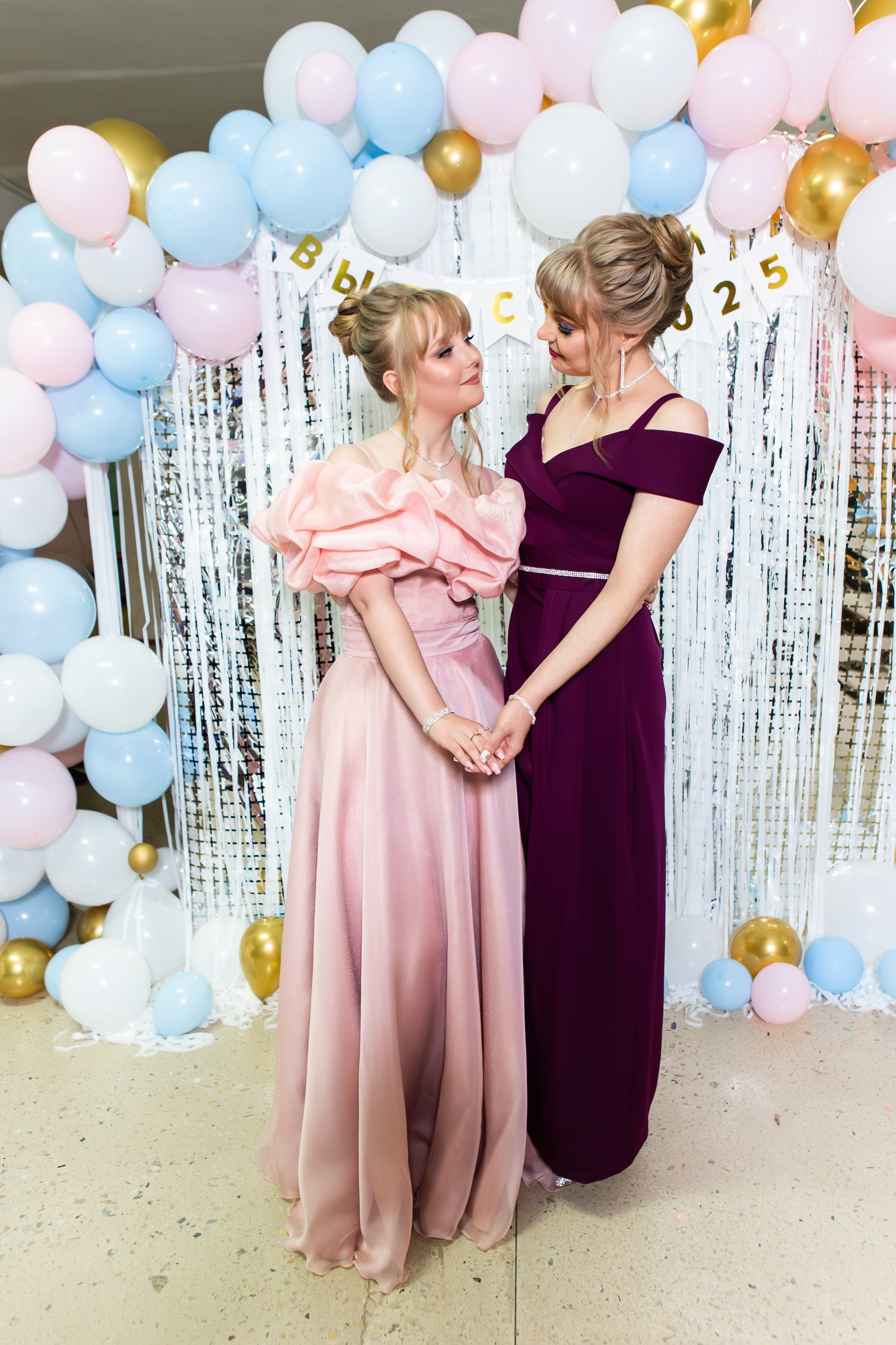 ФОТОСЕССИЯ С РОДИТЕЛЯМИ ВЫПУСКНОЙ 2025 9 ШКОЛА МЦЕНСК. ТВОЙ АЛЬБОМ / ТВОИ ПРАВИЛА