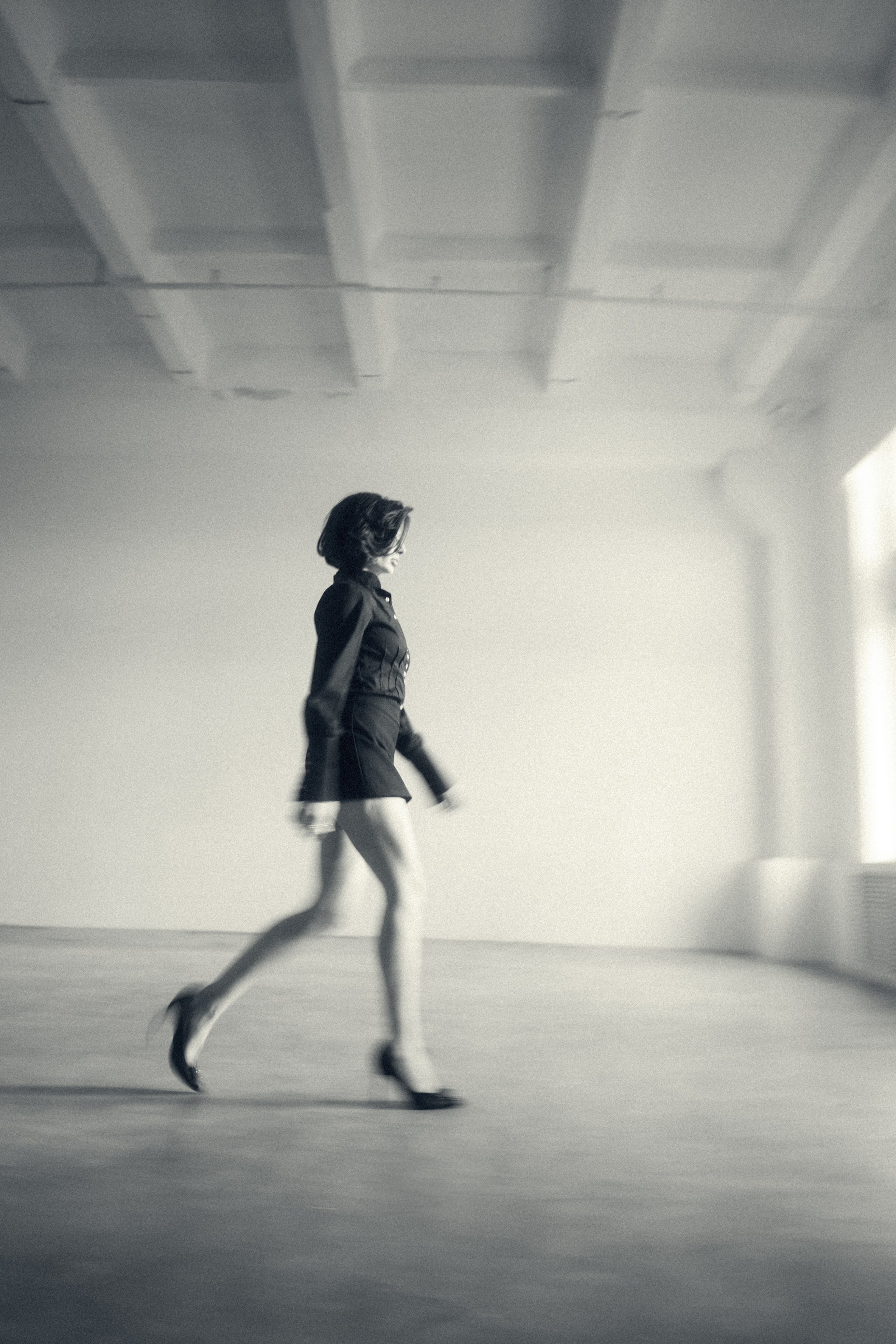 Women’s studio portrait photoshoot by Anton Avanzato