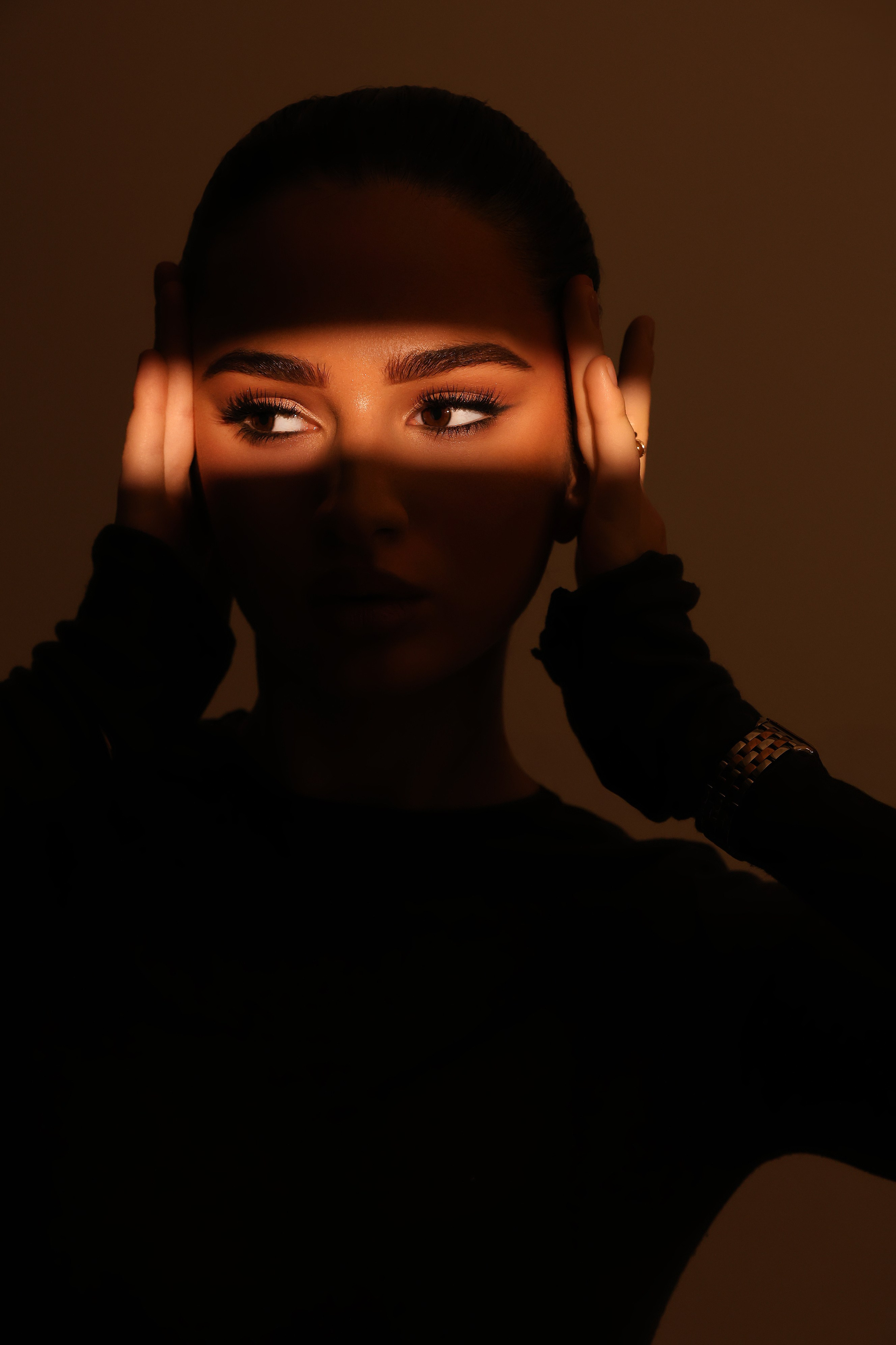 фотограф Москва  профессиональный фотограф фотограф для контента, фотограф для рекламы  женская фотосессия  имиджевая фотосессия  студийная фотосессия  фото для сайта  фотосессия для сайта  студийная фотосессия  модельная  фотосьемка  модельный фотограф  фотосьемка москва  фотосессия Москва  портретный фотограф  студийная съемка  портретная съемка  фотопортрет  фото на аватар  семейная фотография  мужской портрет  женский портрет