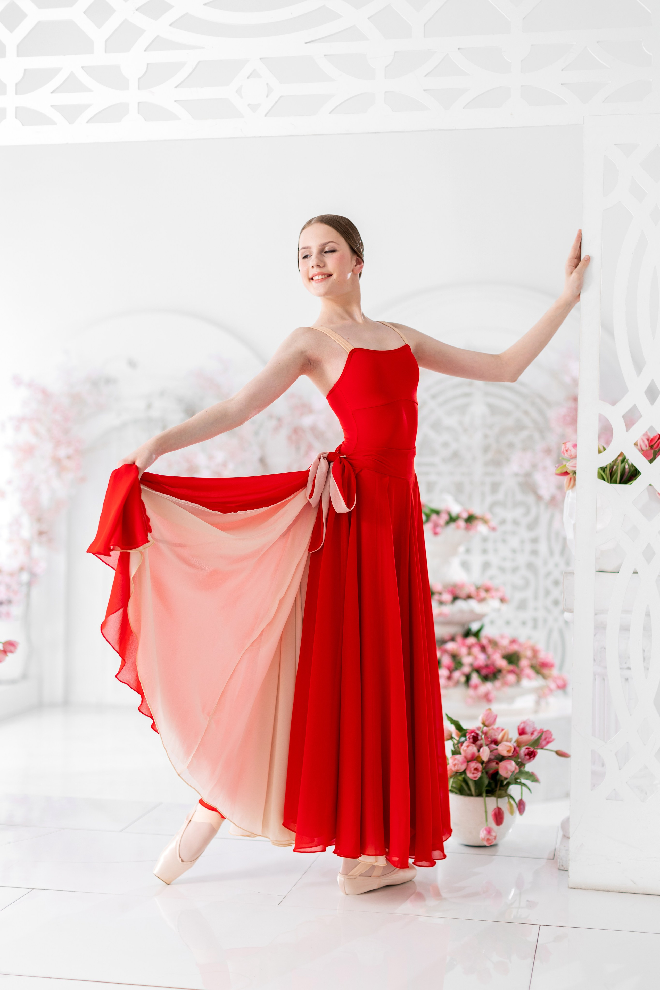 Красно-бежевая двухсторонняя юбка напрокат для фотосессии. Балетный фотограф Алина Ханько — Душа Балета