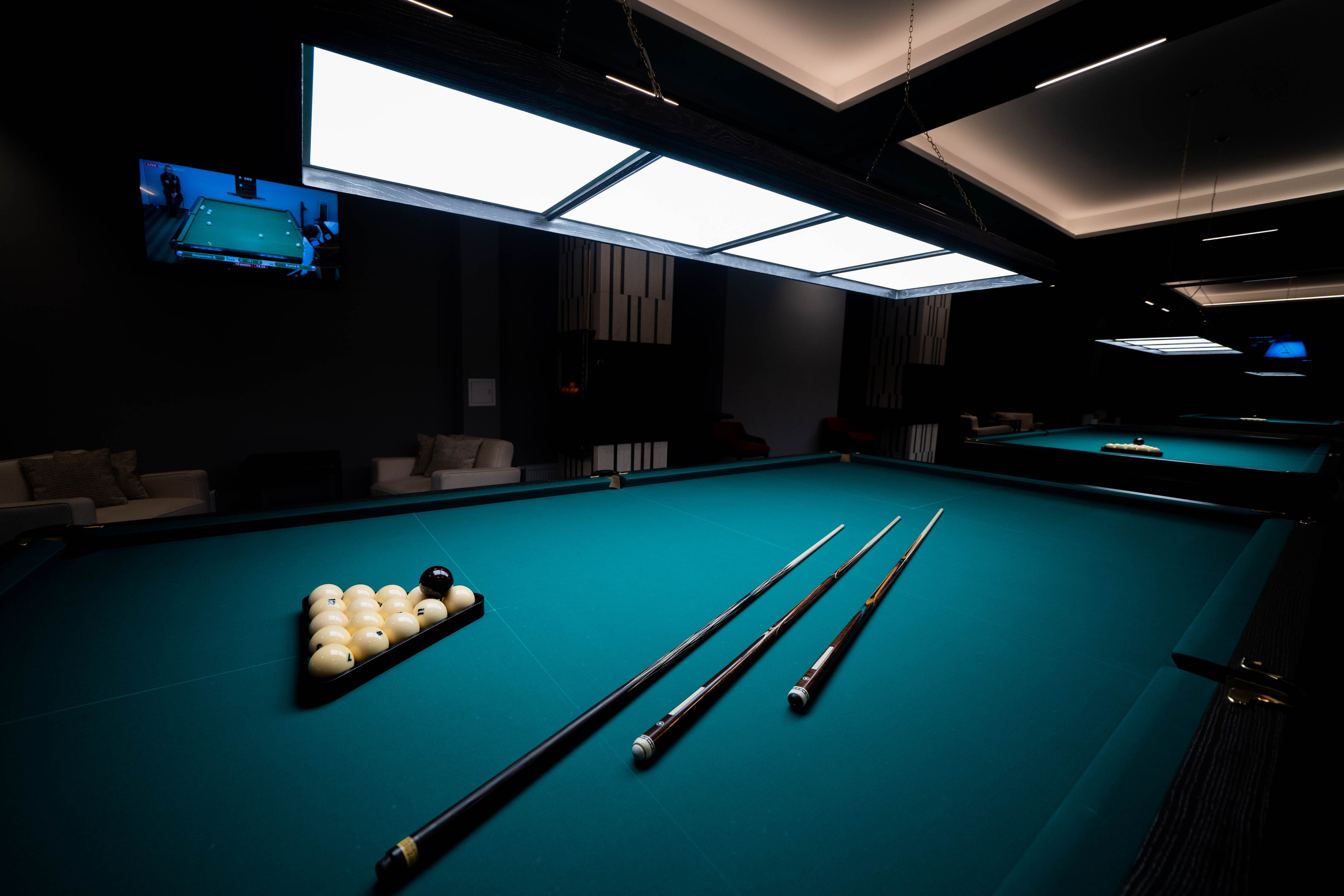 // ПРЕДМЕТКА // Public Billiards. Софа Медведева // фотограф // расскажу твою историю своими глазами // Екатеринбург