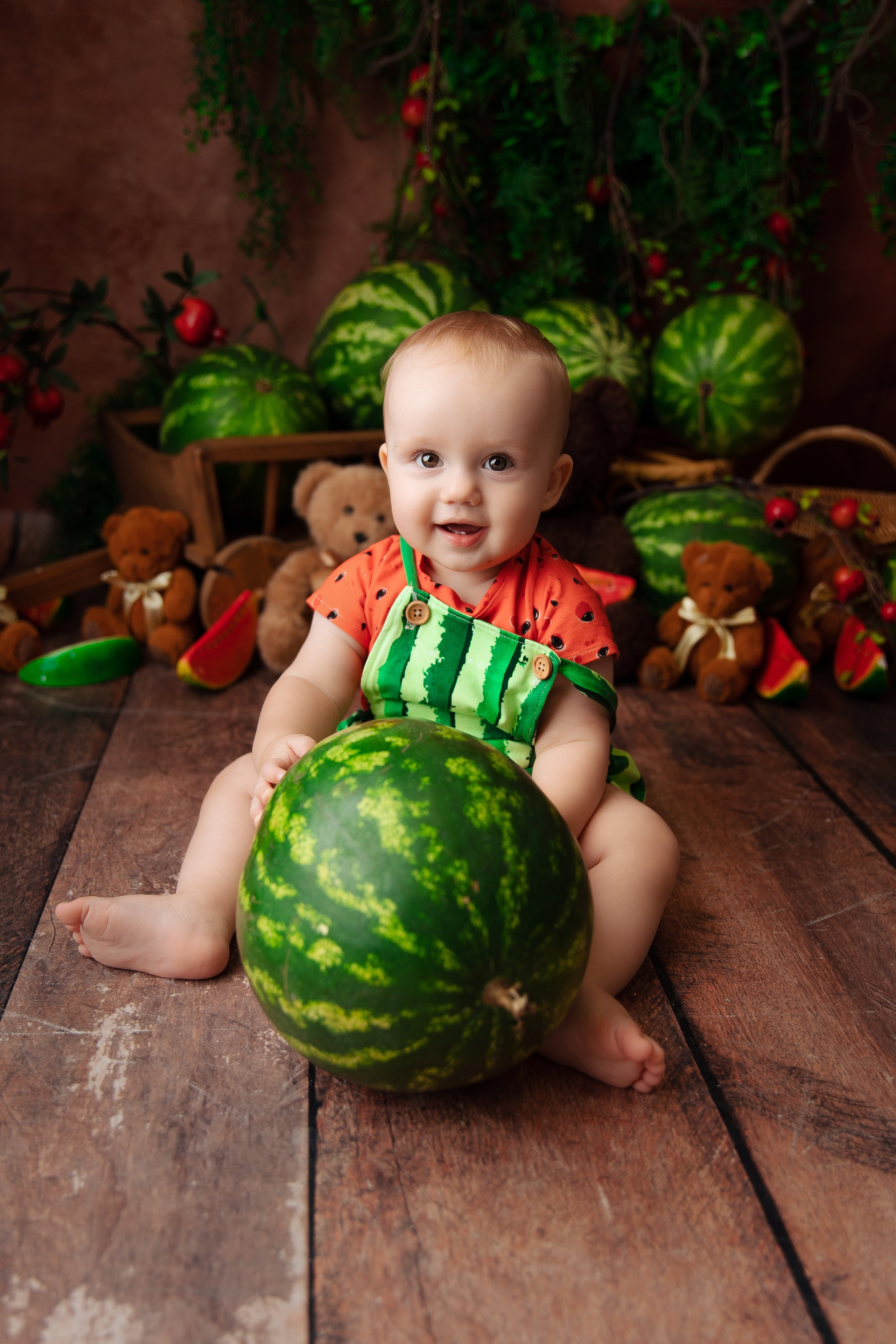 Тематические образы. Детский фотограф новорожденных Москва. годики под ключ. своя студия
