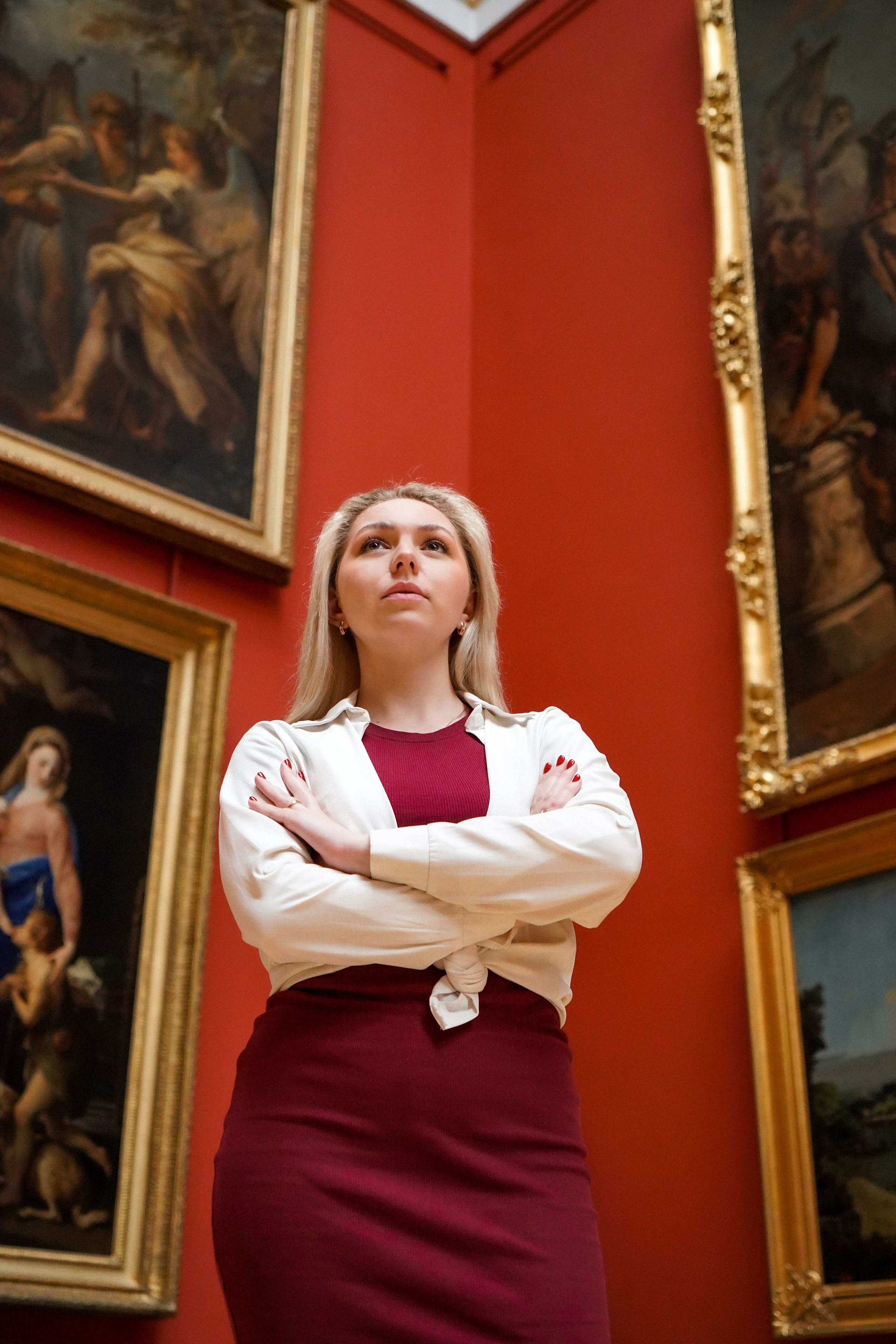 Портретная фотосессия в Эрмитаже Санкт-Петербурга для Полины. Светлана Гопанюк. Портретный фотограф. Санкт-Петербург. СПб
