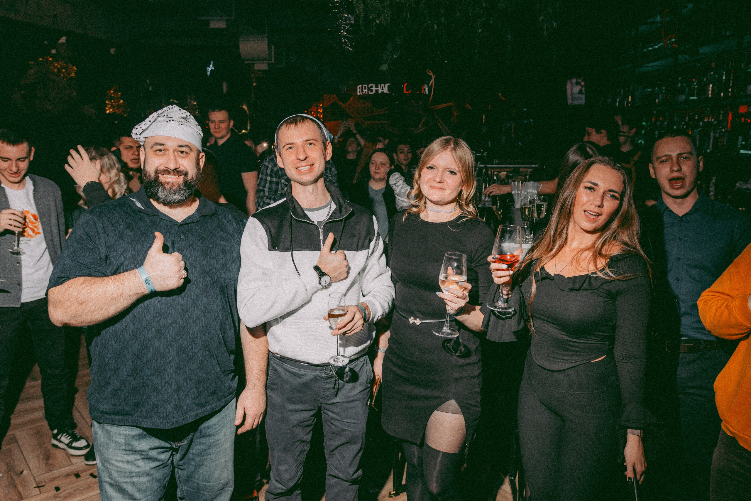 SEVEN bar — New Year