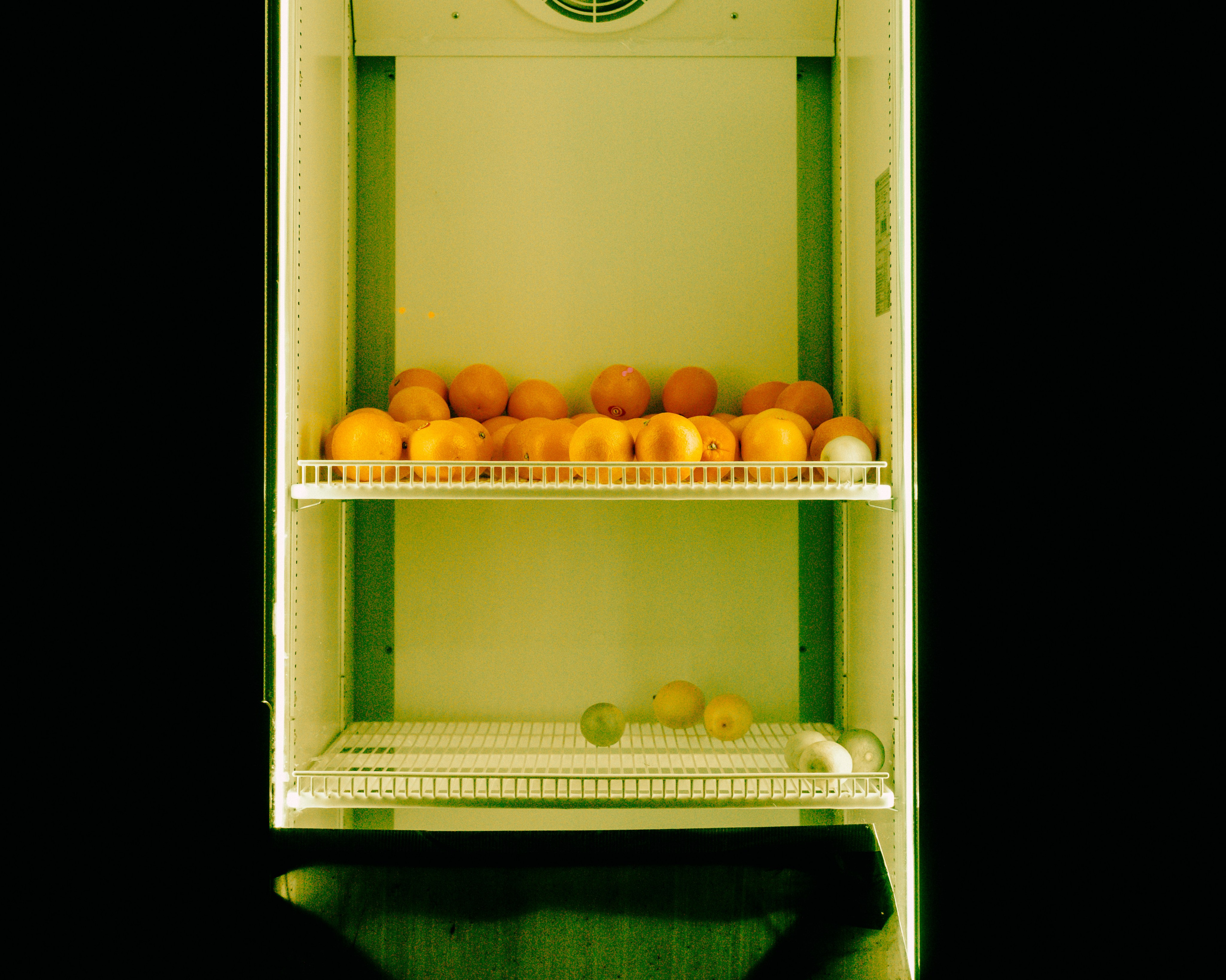 обложка, стоковое фото, рок, фотография на обложку, альбом, сингл, холодильник, апельсины