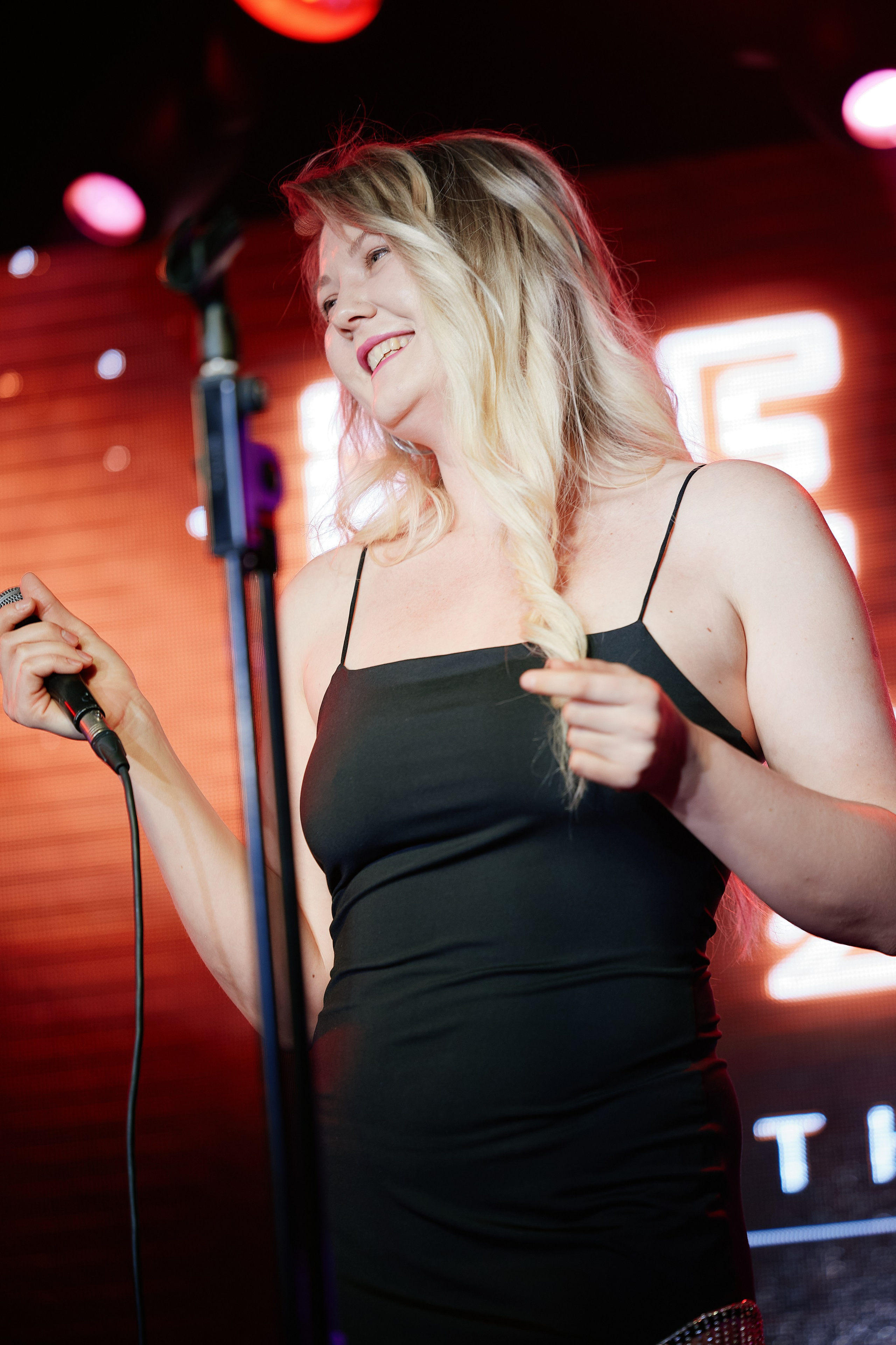 Концерт в Rock Bar 29.03. Свадебный репортажный фотограф краснодар максим дремов дрёмов фотосессия студия цена