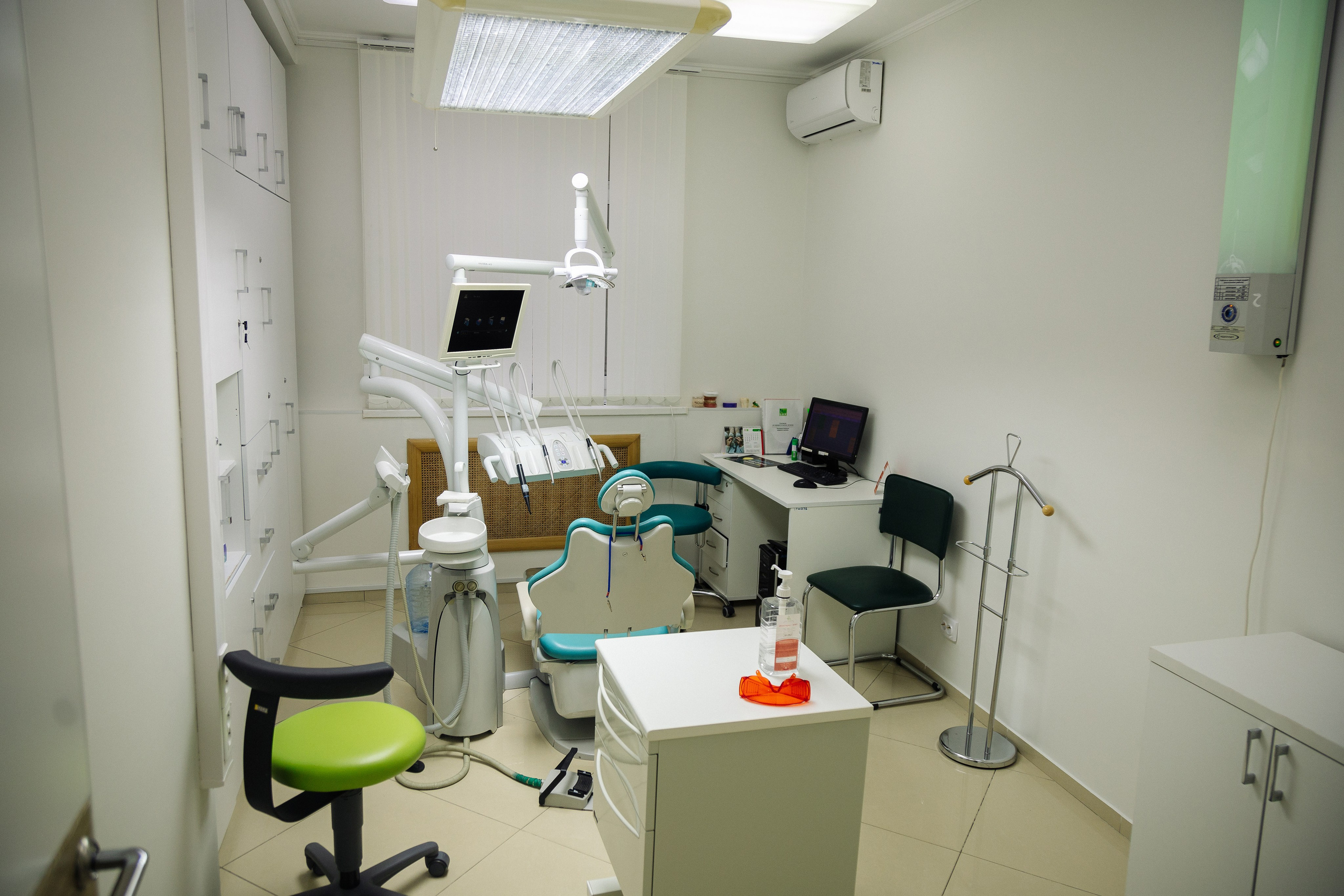 Стоматология DENT — LUX. Репортажный и портретный фотограф в Астана