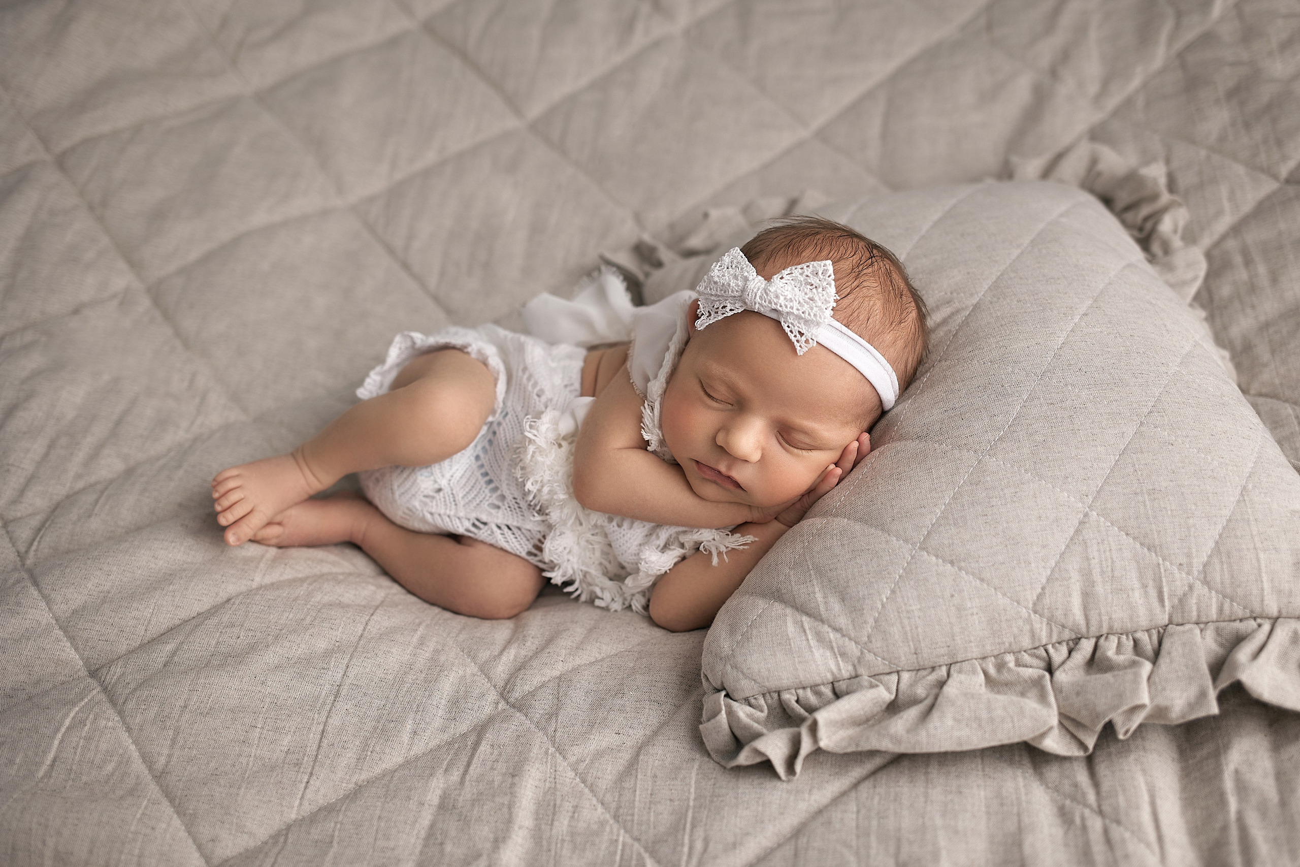 НОВОРОЖДЕННЫЕ. ФОТОГРАФ НОВОРОЖДЕННЫХ ЧЕРЕПОВЕЦ САНКТ-ПЕТЕРБУРГ