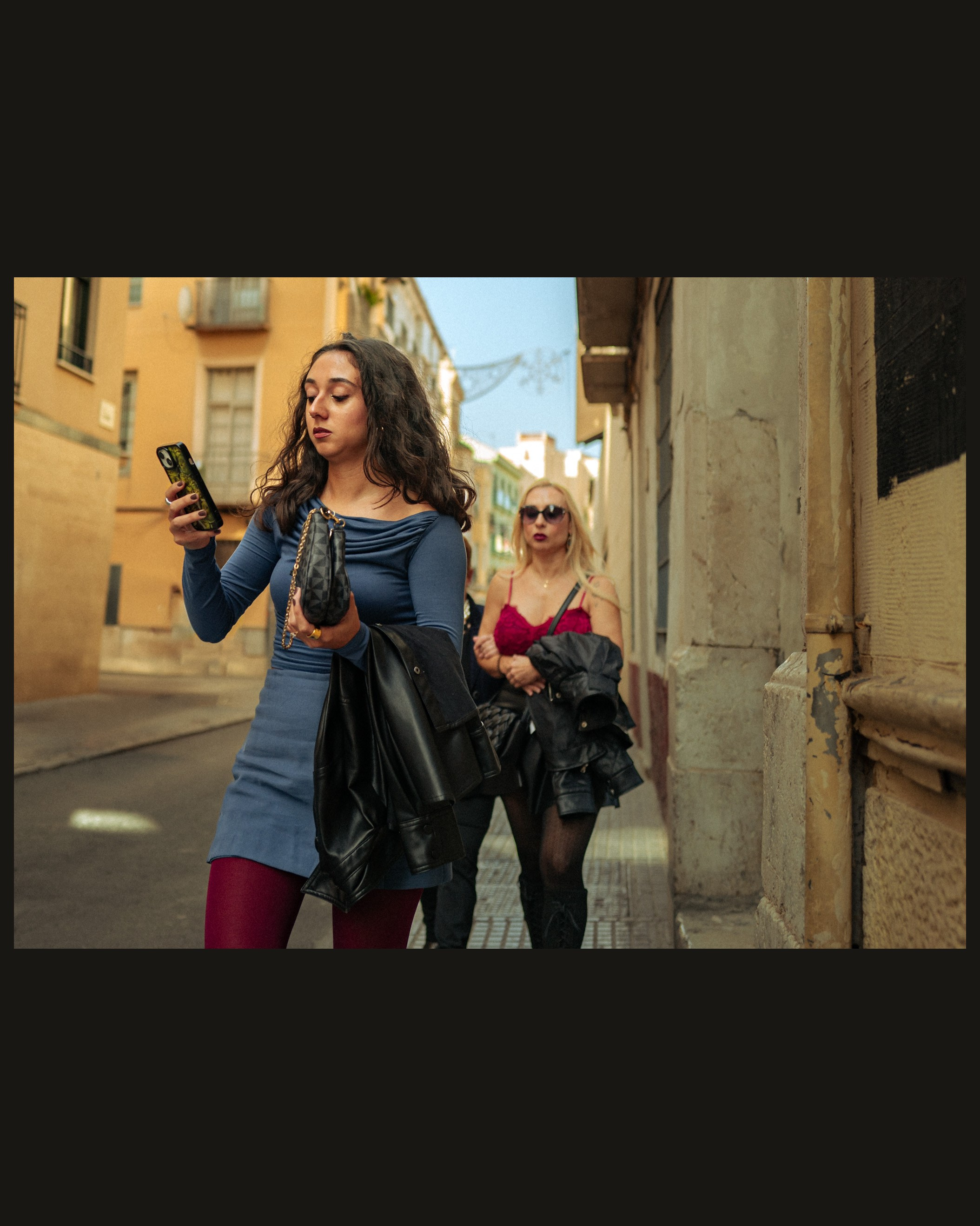 Street. Если ты на Земле — звони