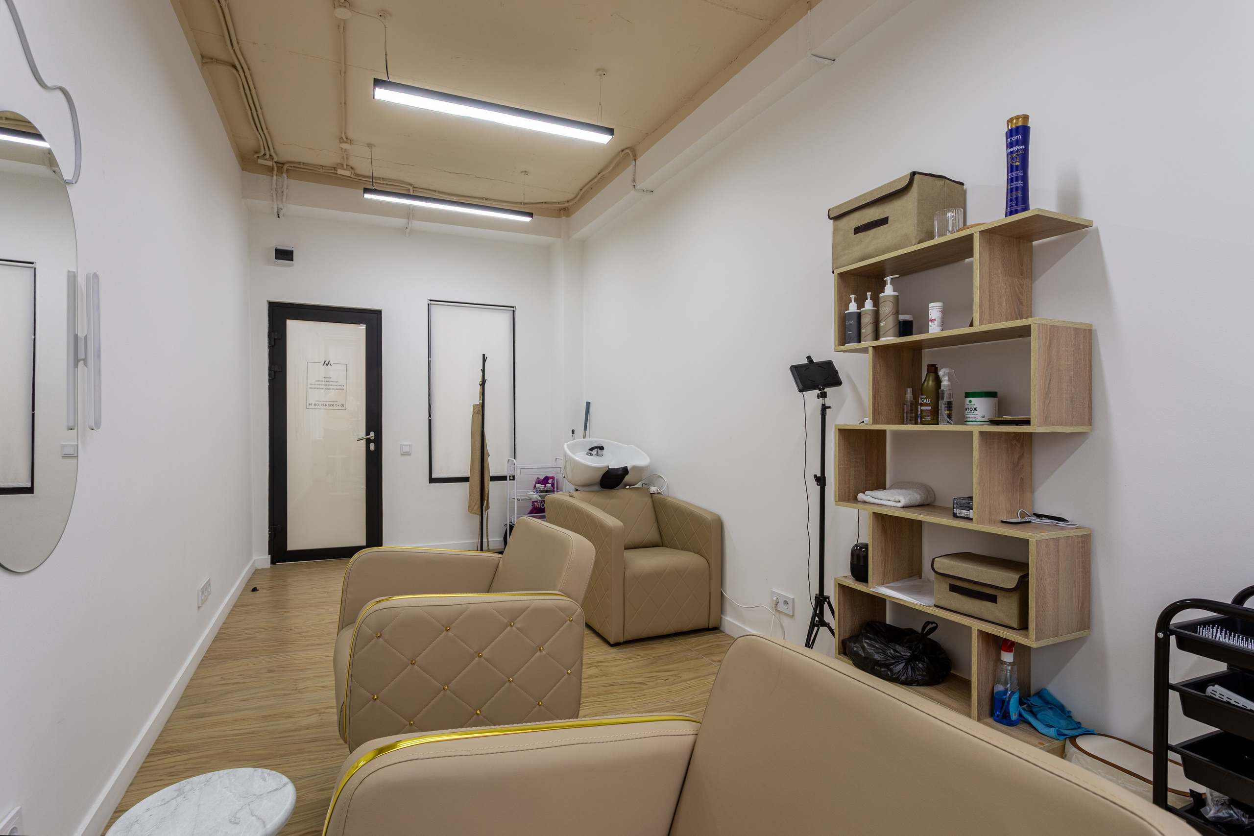 Бизнес-центр My Space Уфа, фото Алексея Муравьёва, современный офис,Лобби бизнес-центра My Space, съёмка фотографа Алексея Муравьёва, деловая атмосфера,Офисные помещения My Space Уфа, работа фотографа Алексея Муравьёва, деловой интерьер,Конференц-зал бизнес-центра My Space, фото Алексея Муравьёва, бизнес-встречи,Рецепция бизнес-центра My Space Уфа, съёмка Алексея Муравьёва, премиальный дизайн,Офисное пространство My Space, фото Алексея Муравьёва, рабочая зона,Панорамные окна бизнес-центра My Space, работа фотографа Алексея Муравьёва, вид на город,Лифт бизнес-центра My Space Уфа, съёмка Алексея Муравьёва, комфорт,Переговорная комната My Space, фото Алексея Муравьёва, деловой стиль,Зона отдыха бизнес-центра My Space, работа фотографа Алексея Муравьёва, комфорт для сотрудников,Инфраструктура My Space Уфа, съёмка Алексея Муравьёва, бизнес-услуги,Паркинг бизнес-центра My Space, фото Алексея Муравьёва, безопасность,Вестибюль My Space, работа фотографа Алексея Муравьёва, элегантность,Офисные кабинеты бизнес-центра My Space, съёмка Алексея Муравьёва, функциональность,Общественные зоны My Space Уфа, фото Алексея Муравьёва, современный дизайн,Рецепция и зона ожидания My Space, работа фотографа Алексея Муравьёва, стиль,Офисные перегородки бизнес-центра My Space, съёмка Алексея Муравьёва, зонирование,Интерьер бизнес-центра My Space Уфа, фото Алексея Муравьёва, деловой интерьер,Офисная мебель My Space, работа фотографа Алексея Муравьёва, эргономичность,Освещение бизнес-центра My Space, съёмка Алексея Муравьёва, комфорт для работы