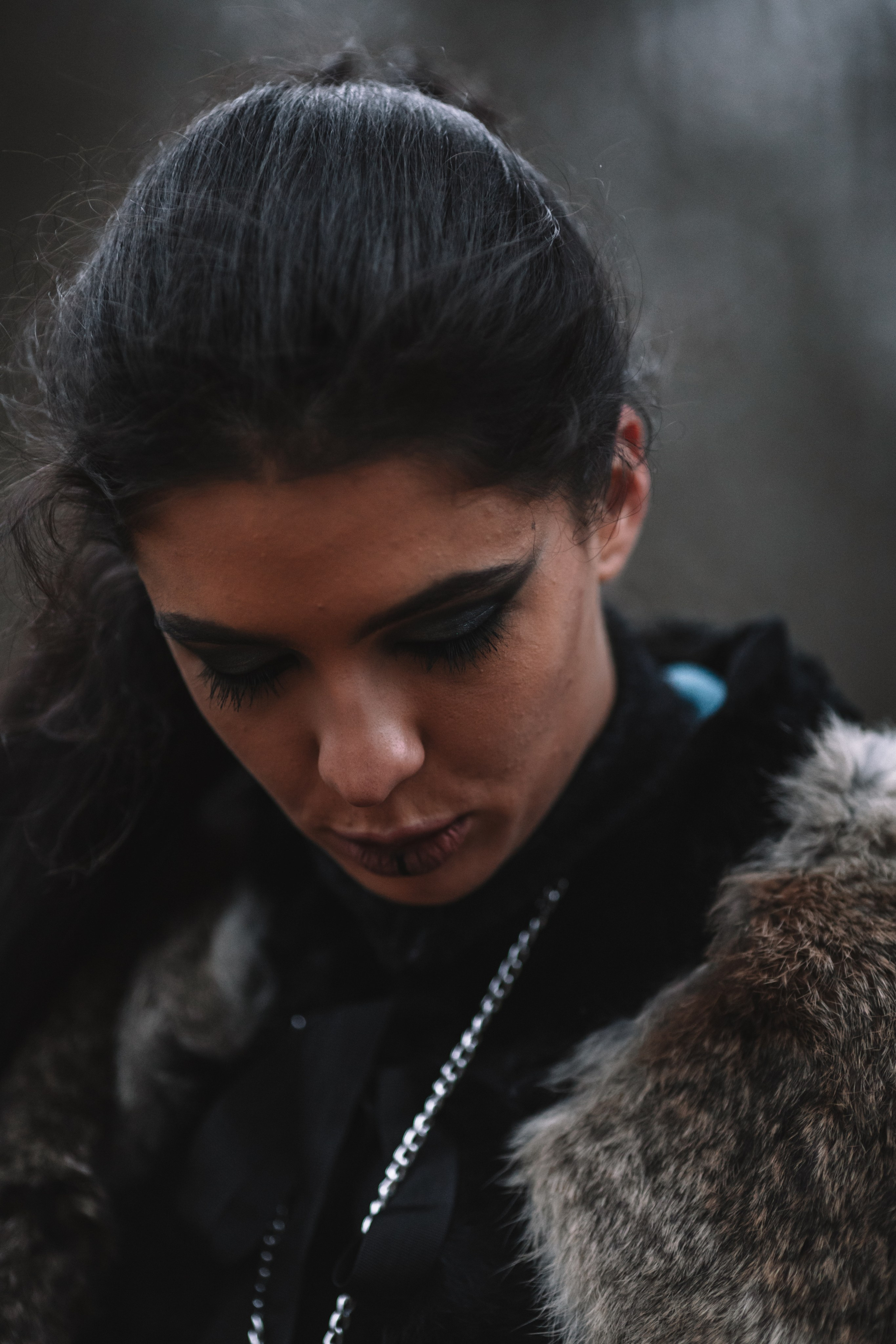 Наташа с фризом в костюме викинга. Фотосессии с лошадьми